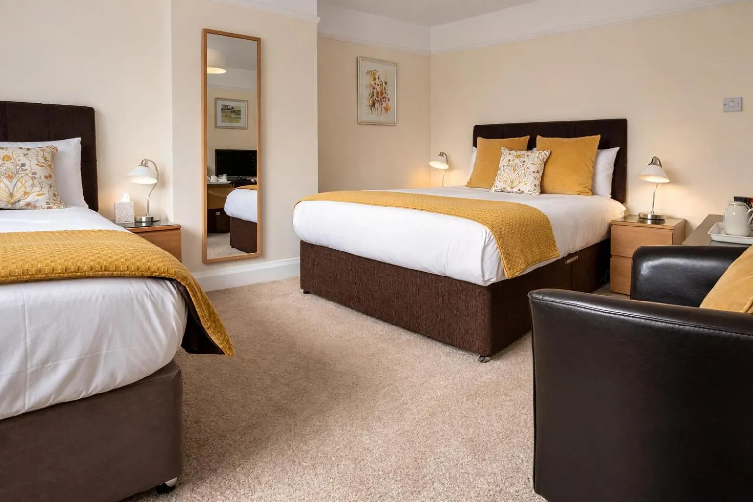 Hampton Lodge En-Suite Rooms with Free Parking