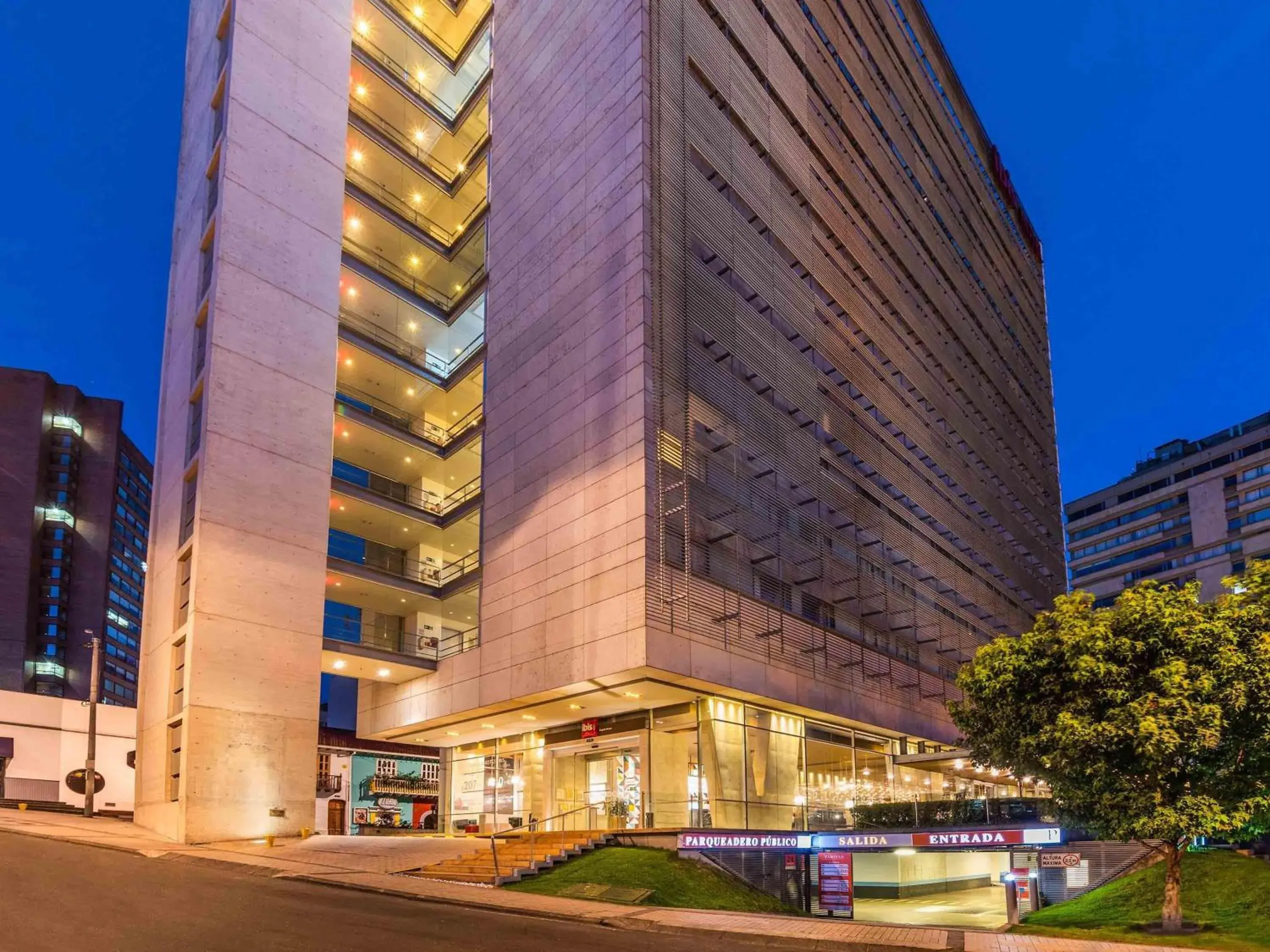 Property building in ibis Bogota Museo Property building in ibis Bogota Museo