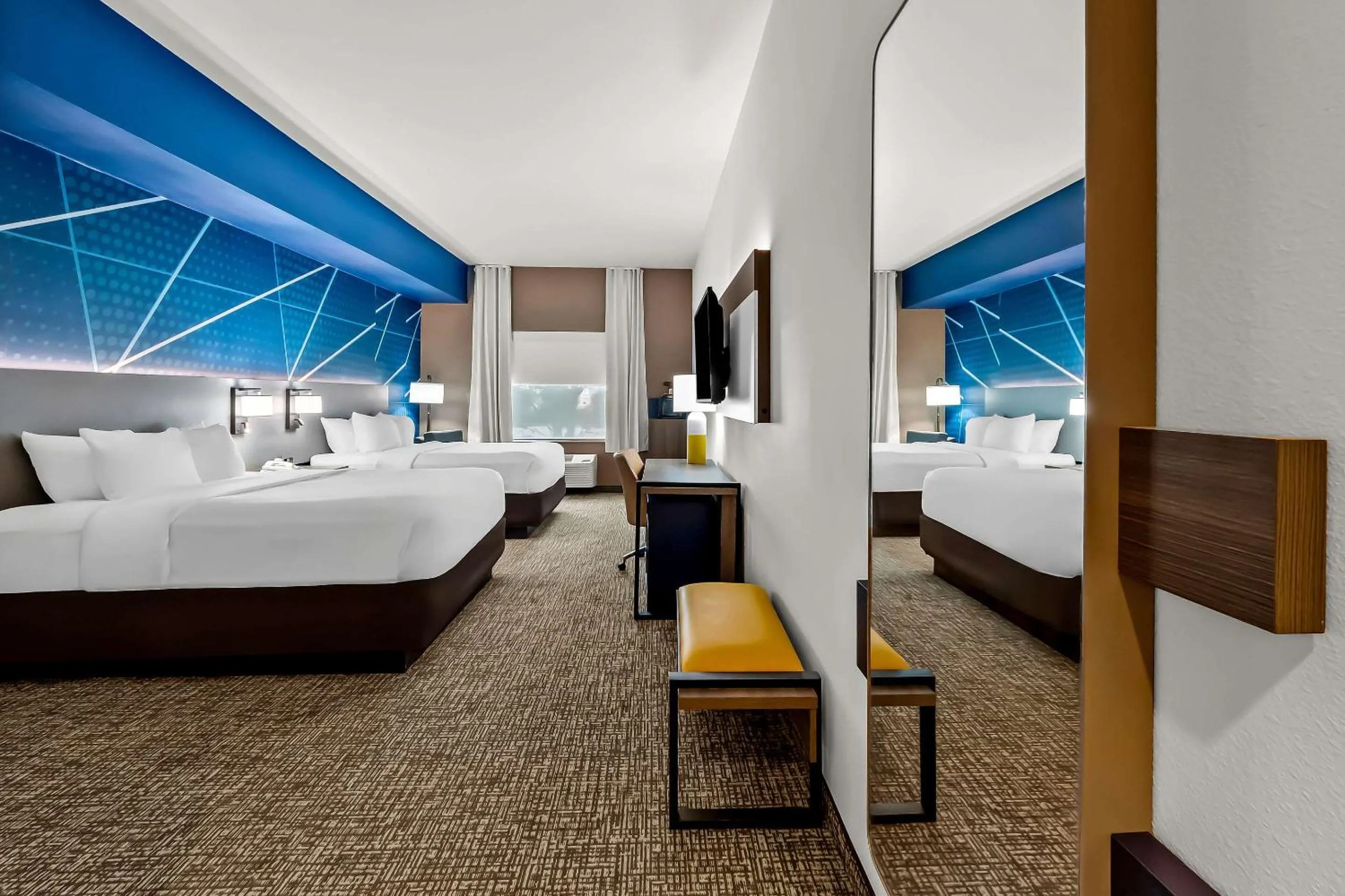 Bedroom, Bed in Comfort Inn & Suites Donna near I-2