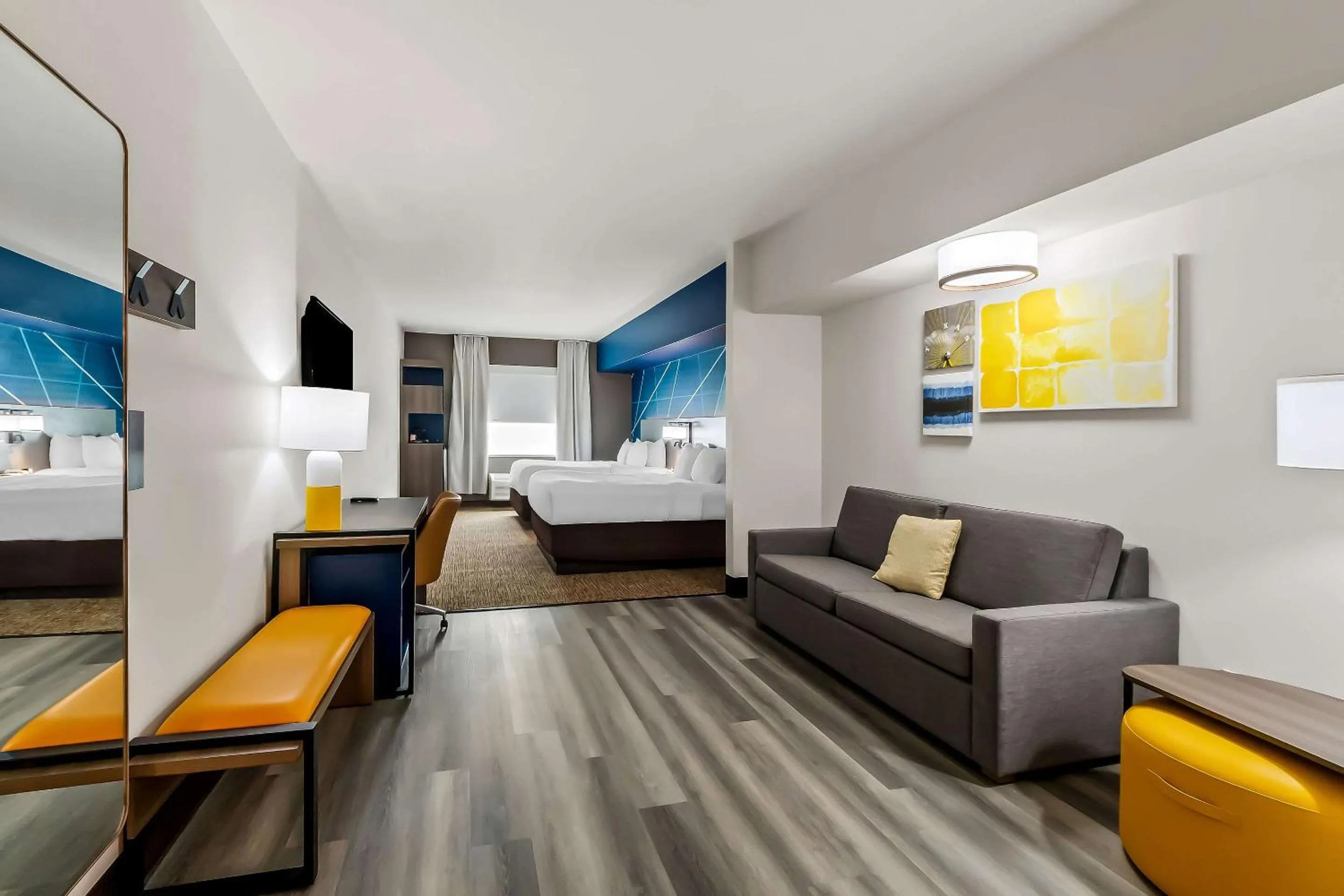 Bedroom, Bed in Comfort Inn & Suites Donna near I-2