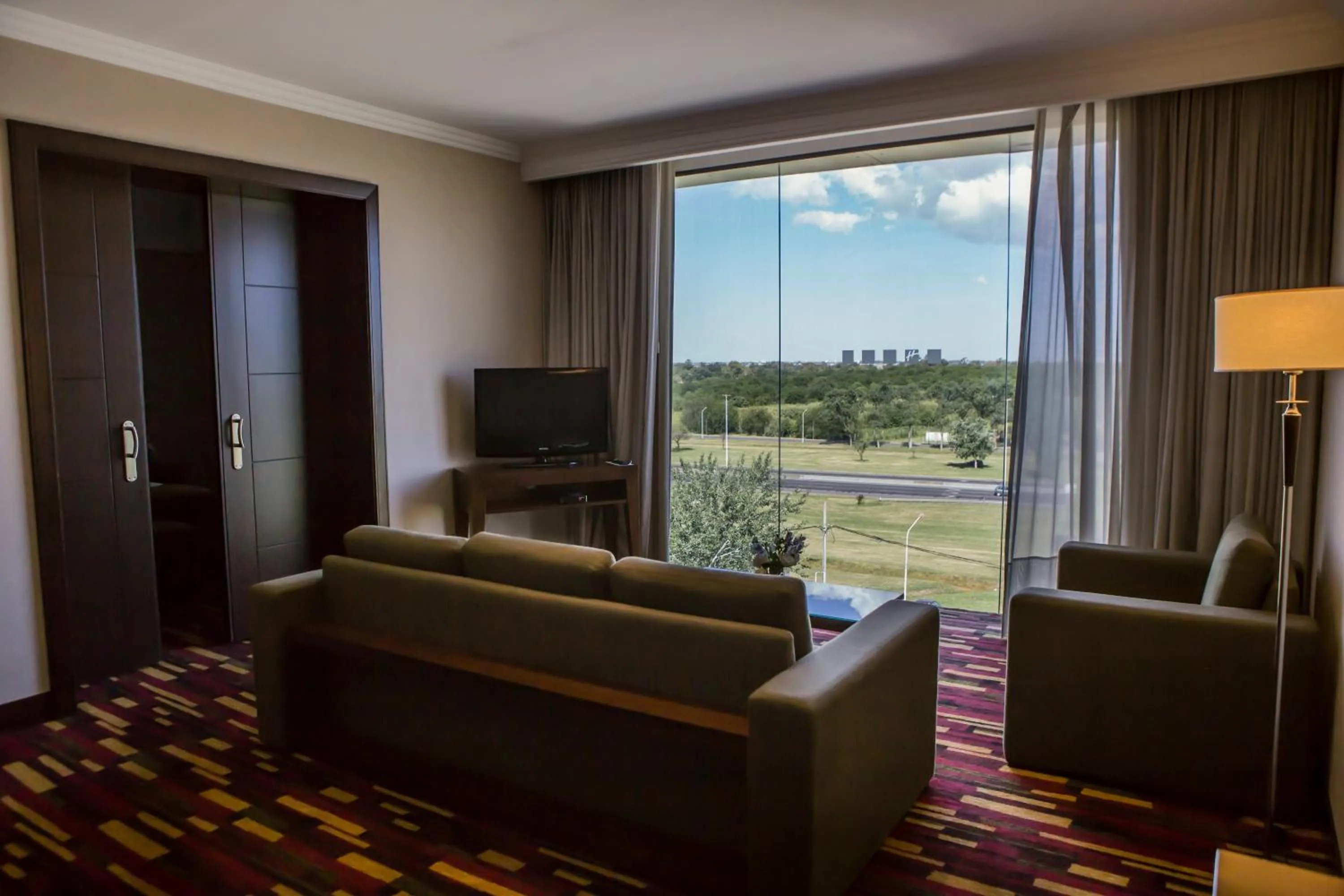 Photo of the whole room in Holiday Inn Ezeiza Airport, an IHG Hotel