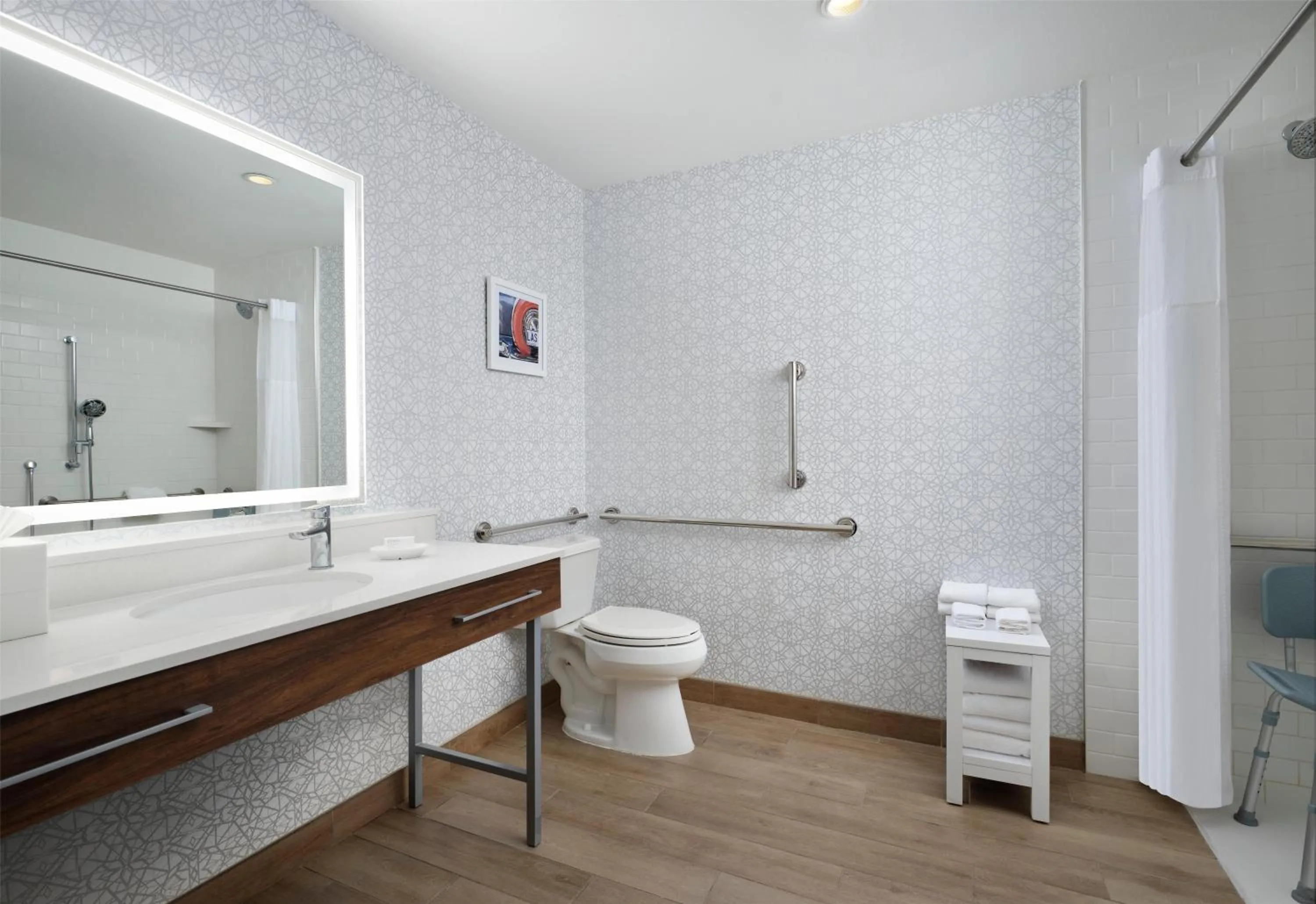 Bathroom in Hampton Inn & Suites Arroyo Grande