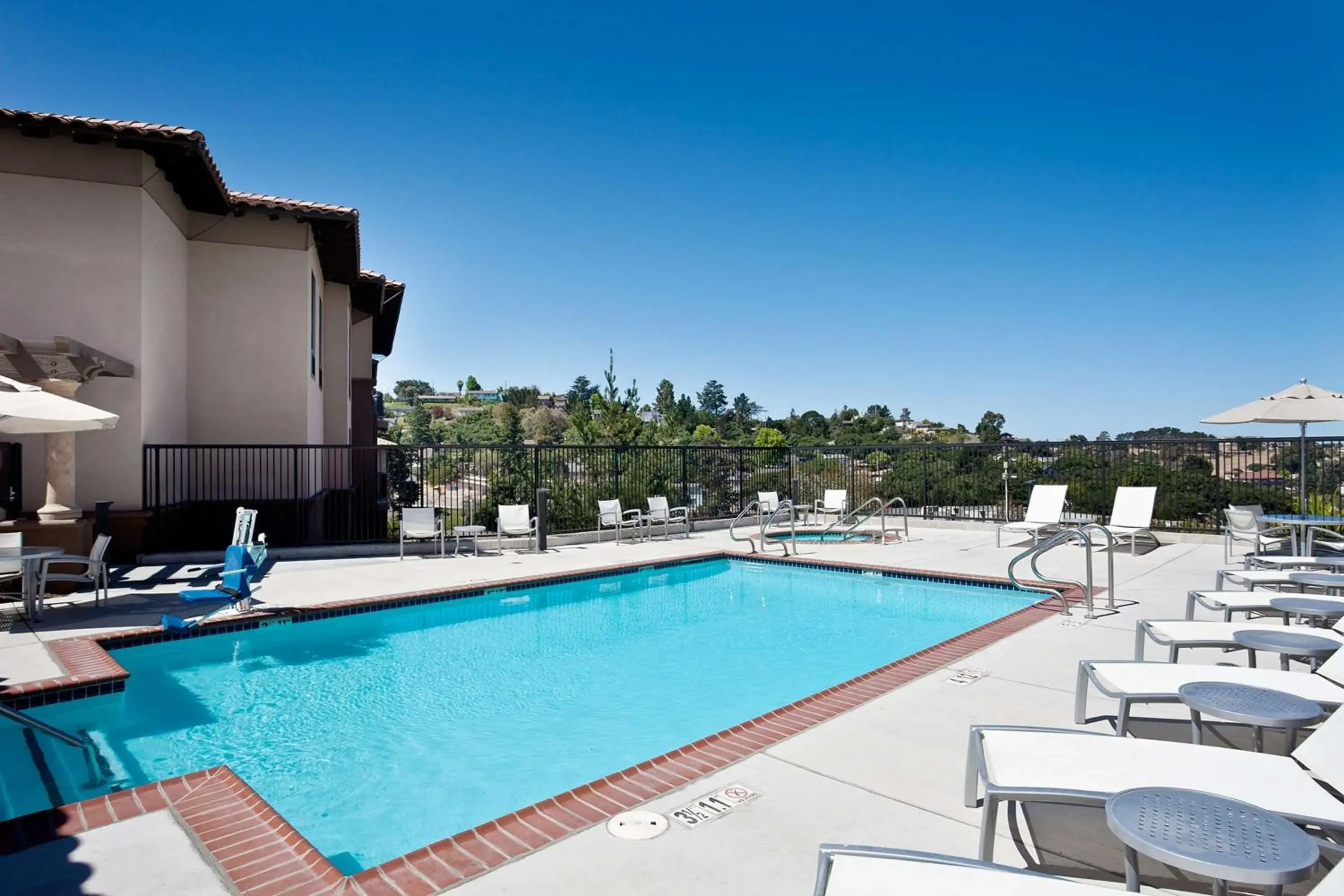 Pool view in Hampton Inn & Suites Arroyo Grande Pool view in Hampton Inn & Suites Arroyo Grande