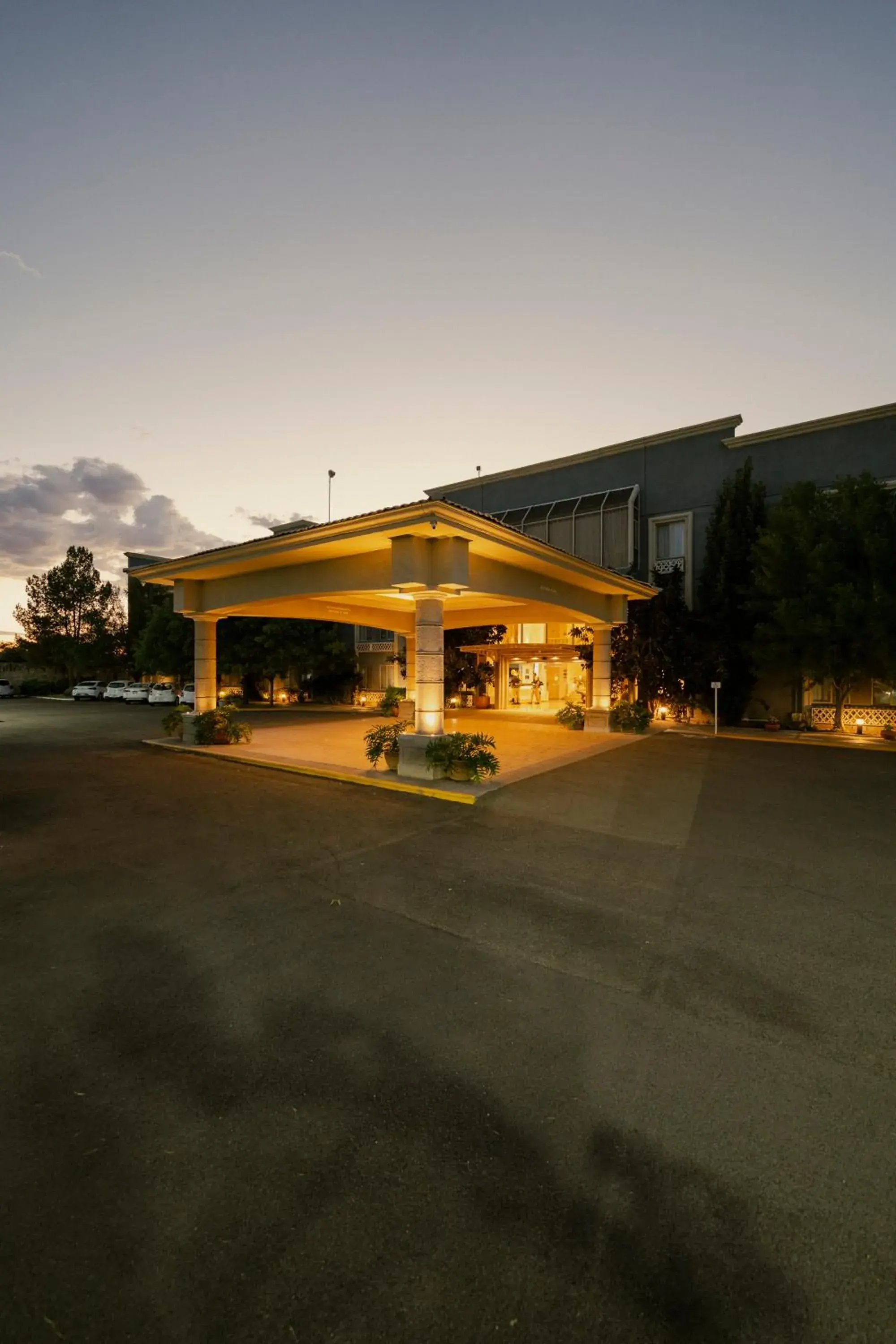 Facade/entrance in Hotel Victoria Express Facade/entrance in Hotel Victoria Express