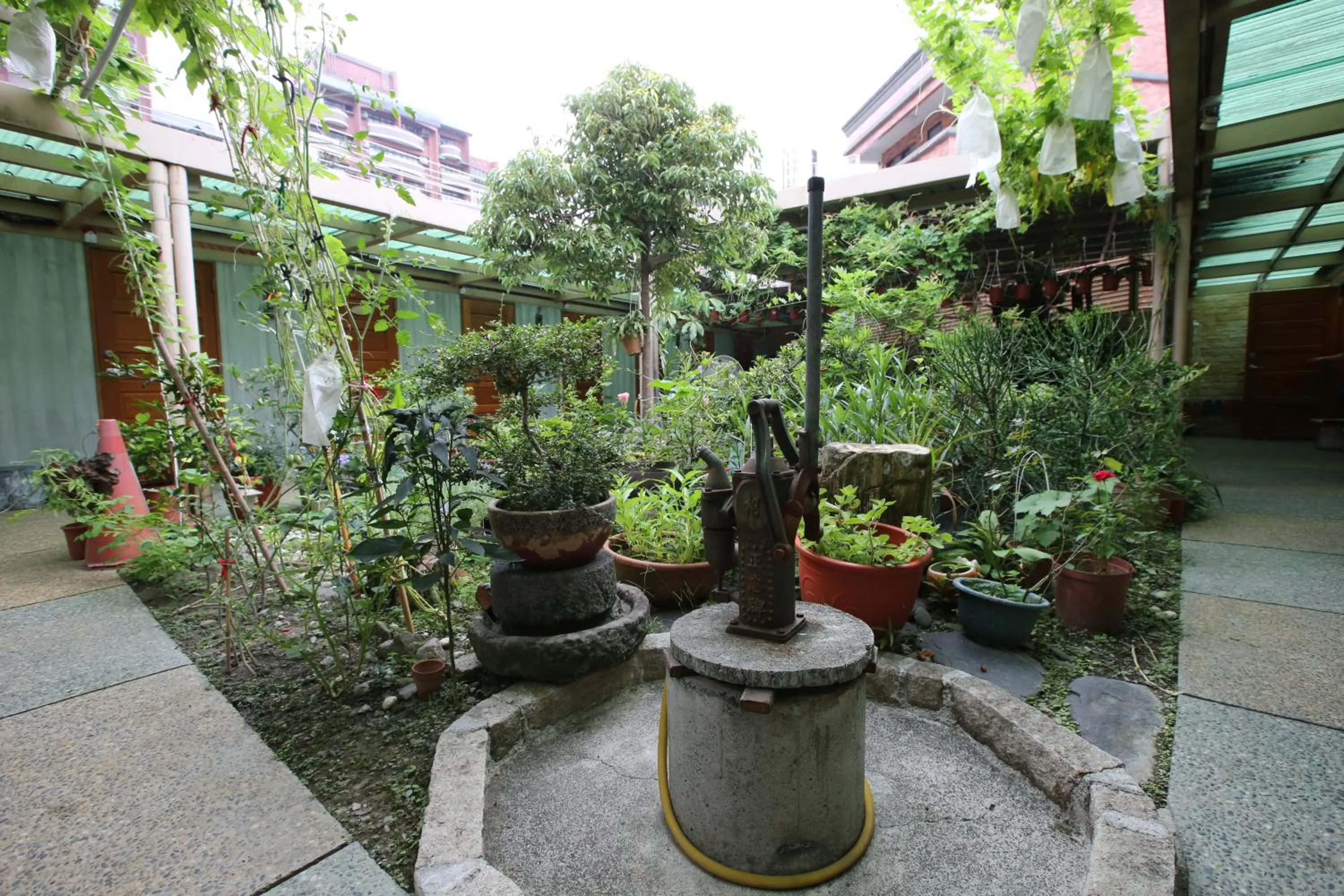 Property building in Long Shan Hotel