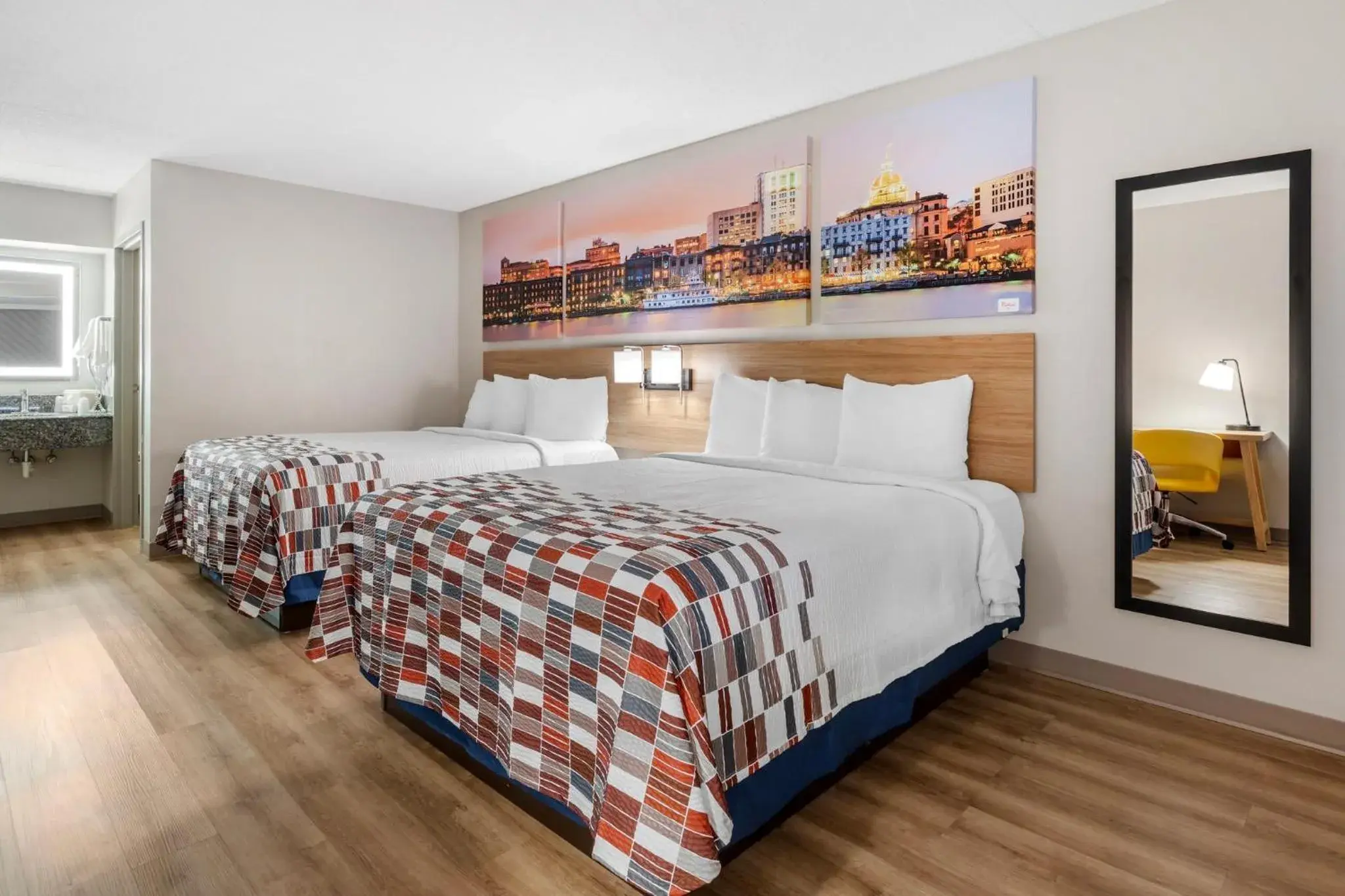 Photo of the whole room, Bed in Red Roof Inn Franklin, TN Photo of the whole room, Bed in Red Roof Inn Franklin, TN