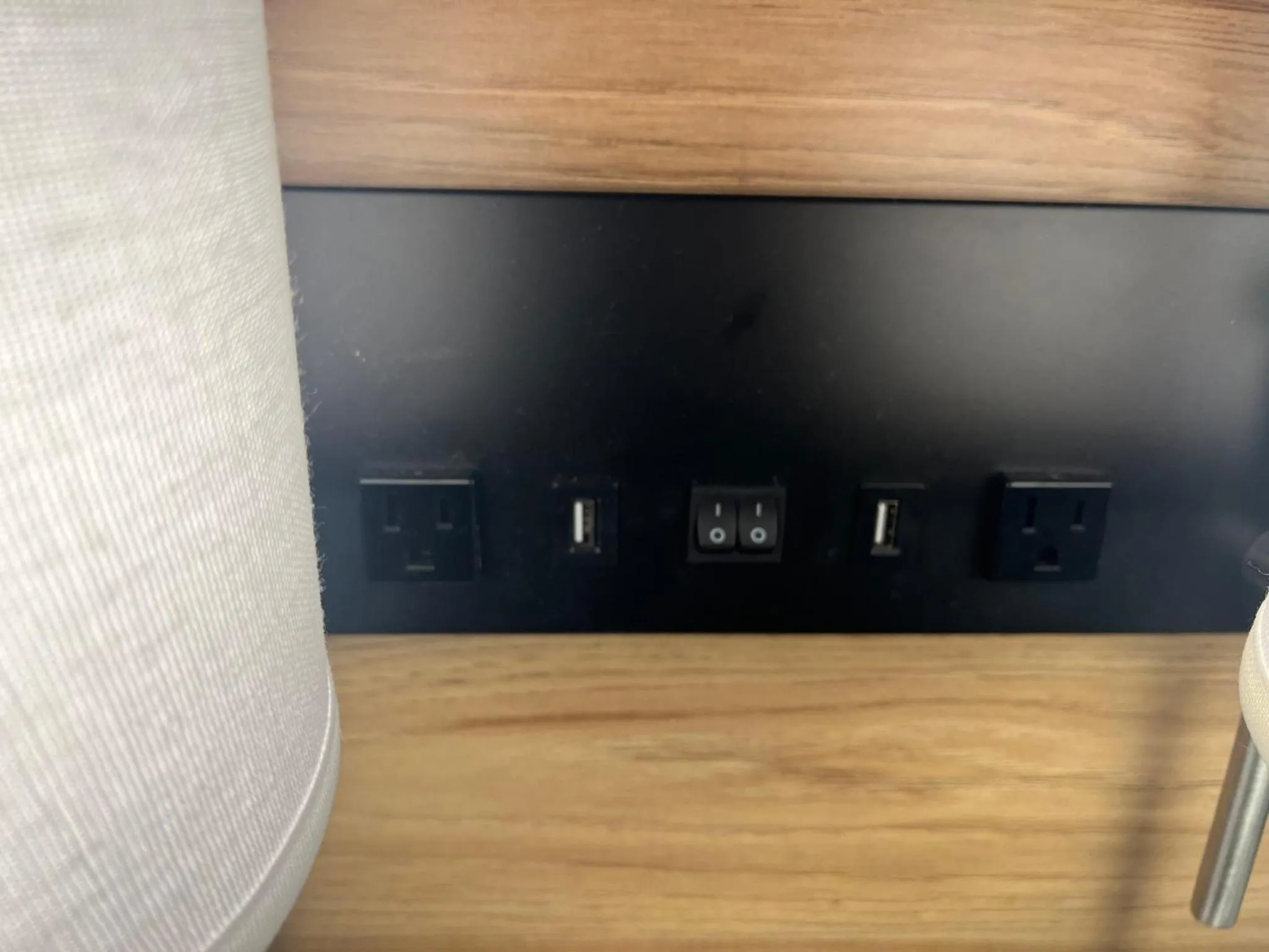 Photo of the whole room in Red Roof Inn Franklin, TN