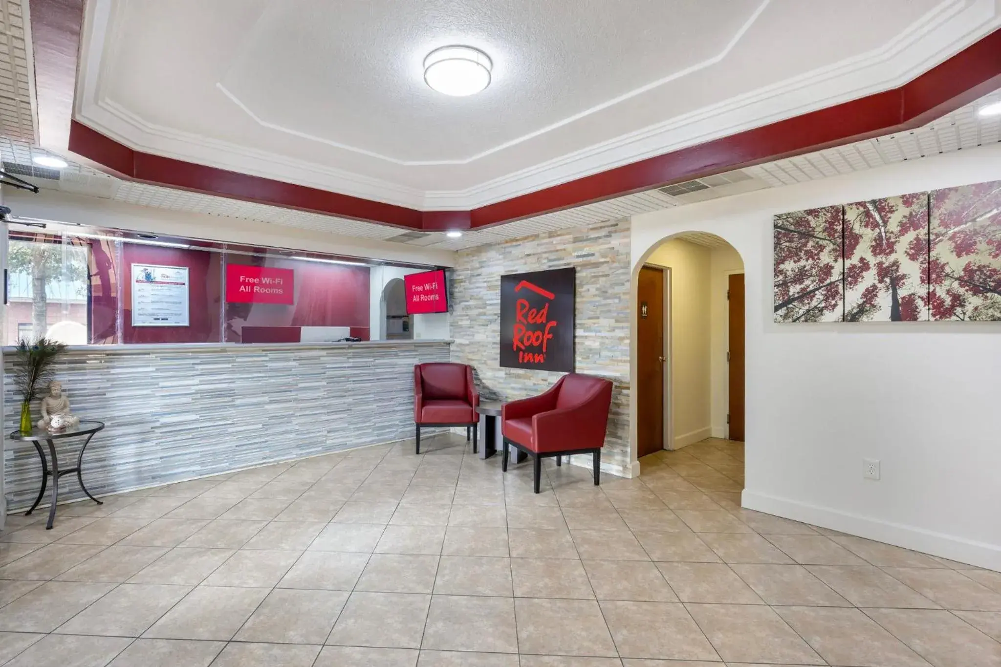 Lobby or reception in Days Inn by Wyndham Franklin Nashville Lobby or reception in Days Inn by Wyndham Franklin Nashville