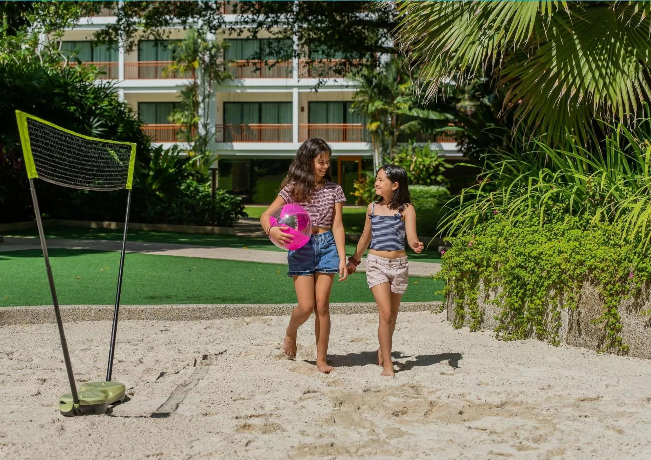 Naithonburi Beach Resort - SHA Extra Plus