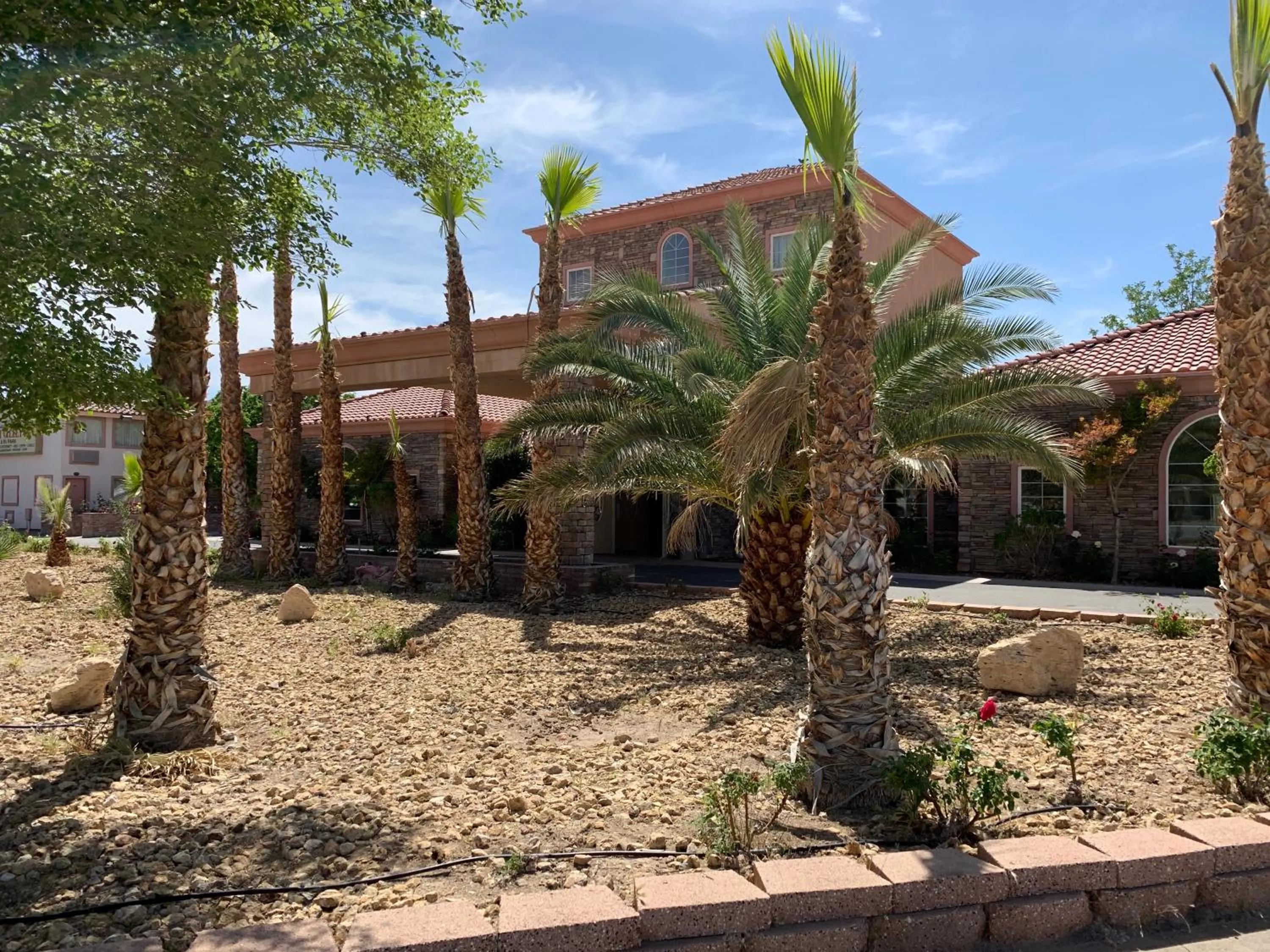 Facade/entrance in Death Valley Inn