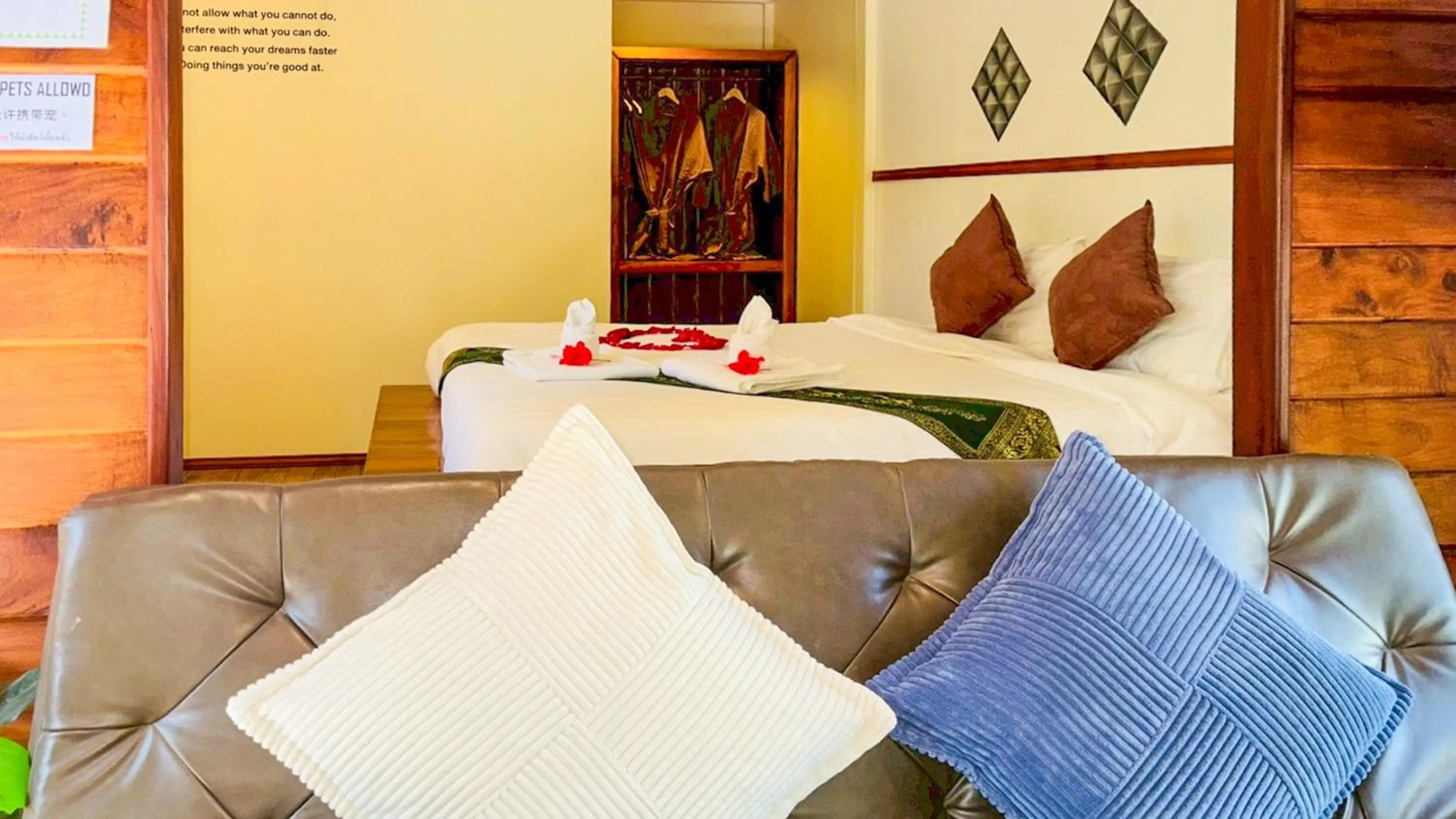 Deluxe Double Room in Klang Aow Resort