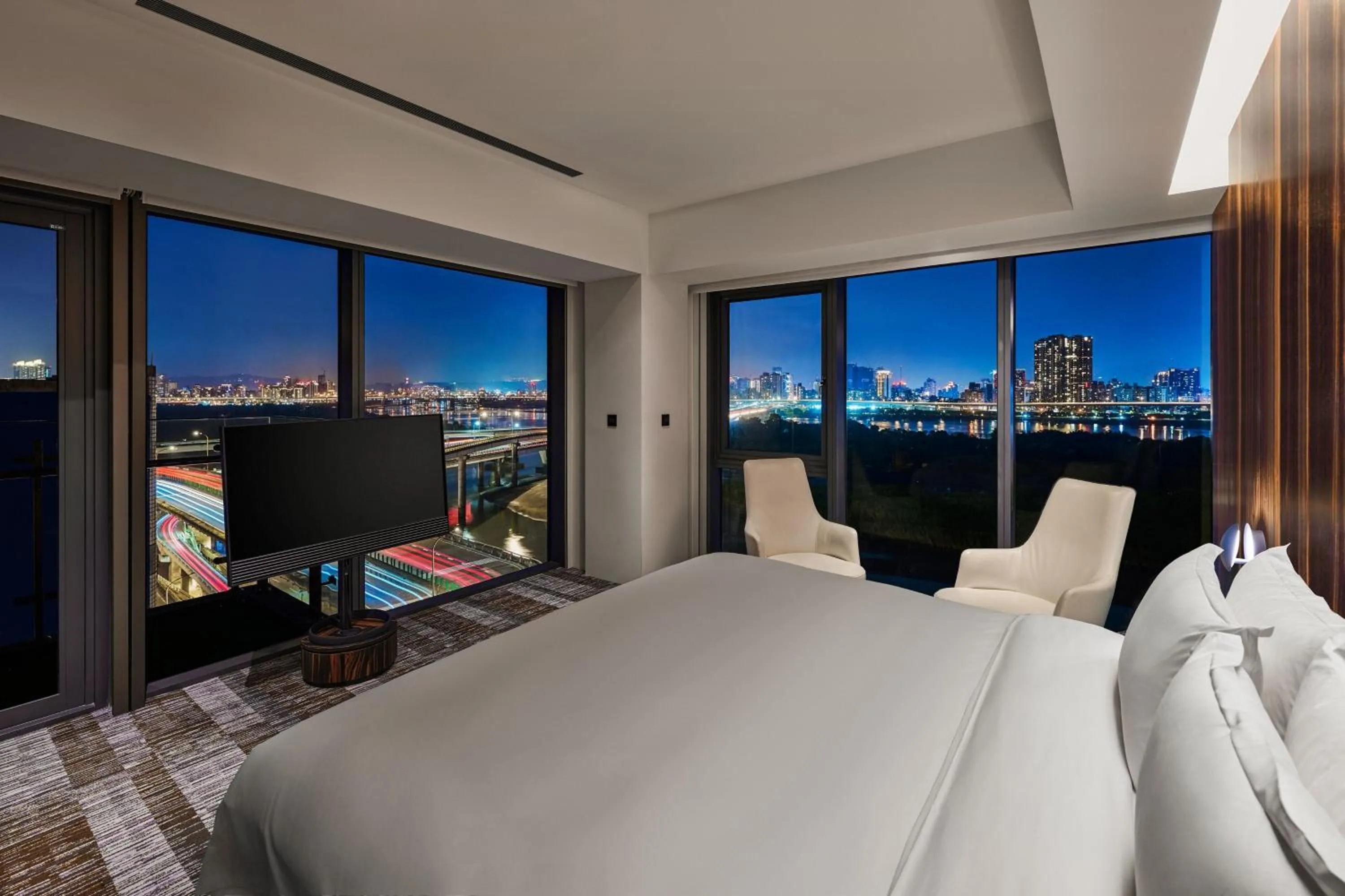 Photo of the whole room, Bed in Suz & Catorze Taipei, a Tribute Portfolio Hotel