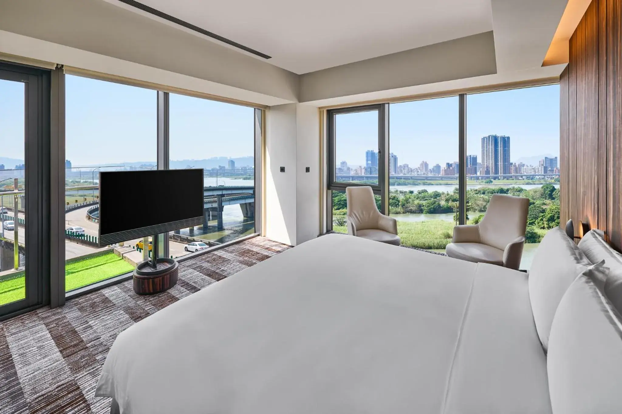 Bed in Suz & Catorze Taipei, a Tribute Portfolio Hotel Bed in Suz & Catorze Taipei, a Tribute Portfolio Hotel