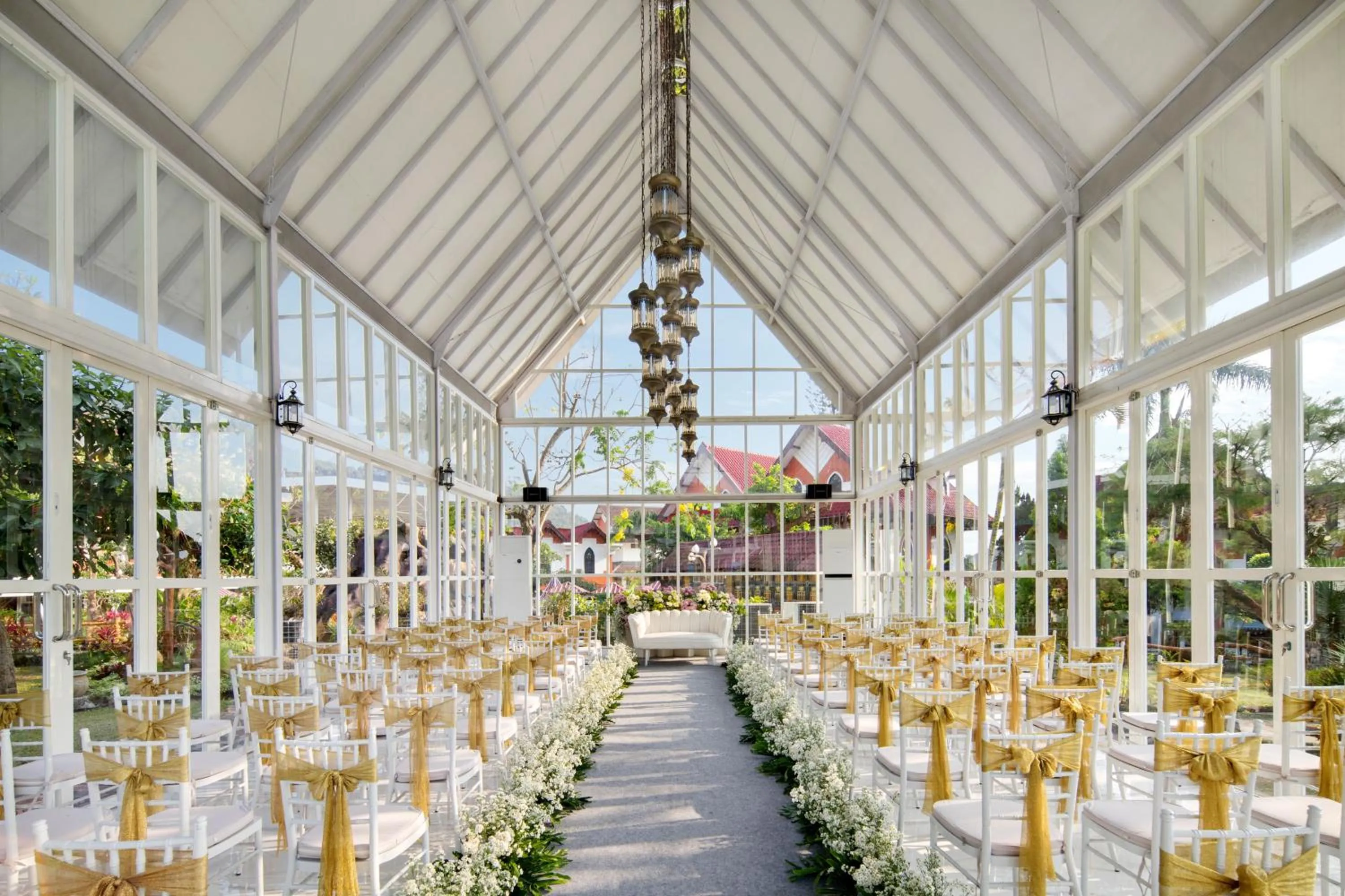 wedding in Royal Hotel and Villa Batu