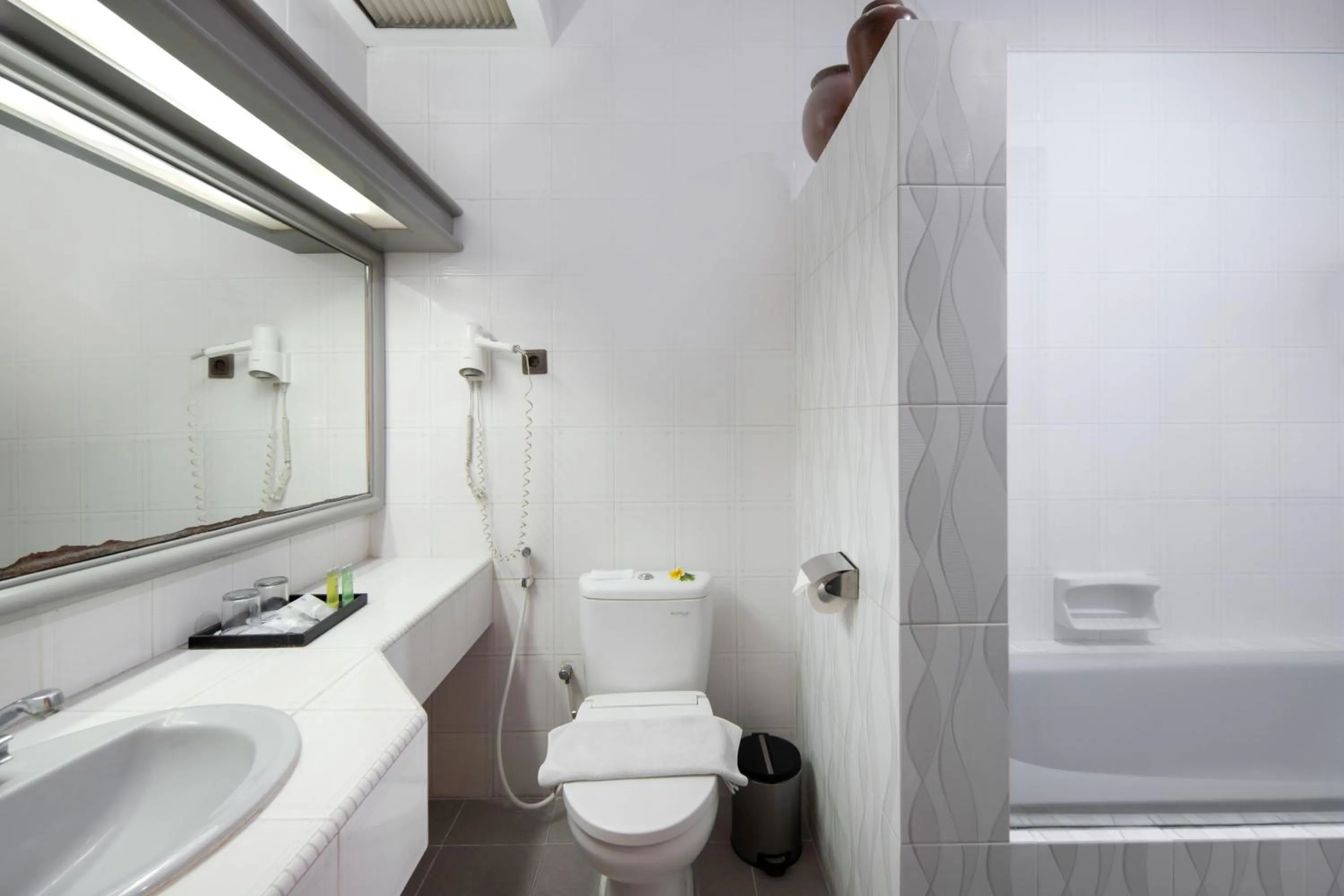 Bathroom in Royal Hotel and Villa Batu