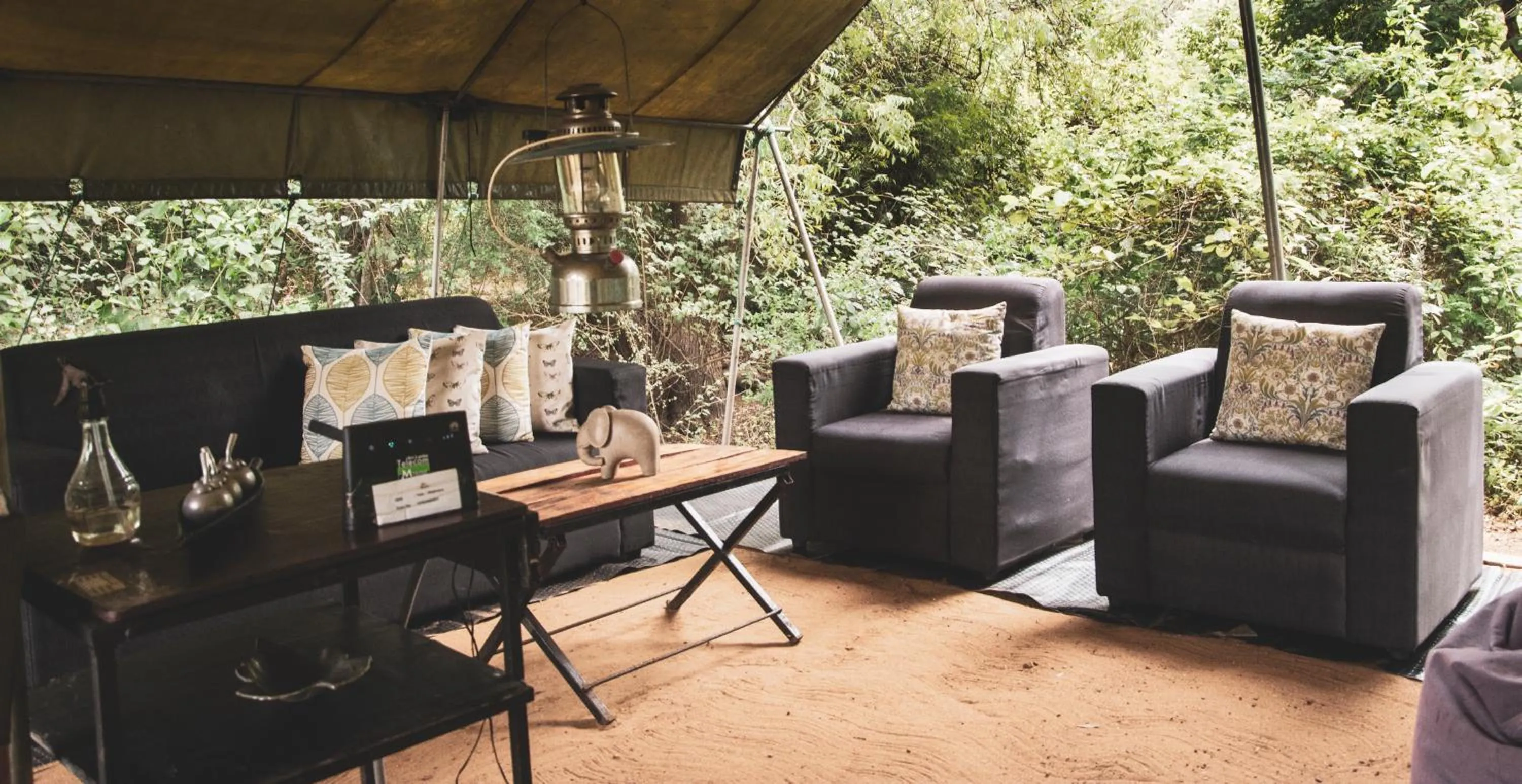 Seating area in Mahoora - Yala by Eco Team