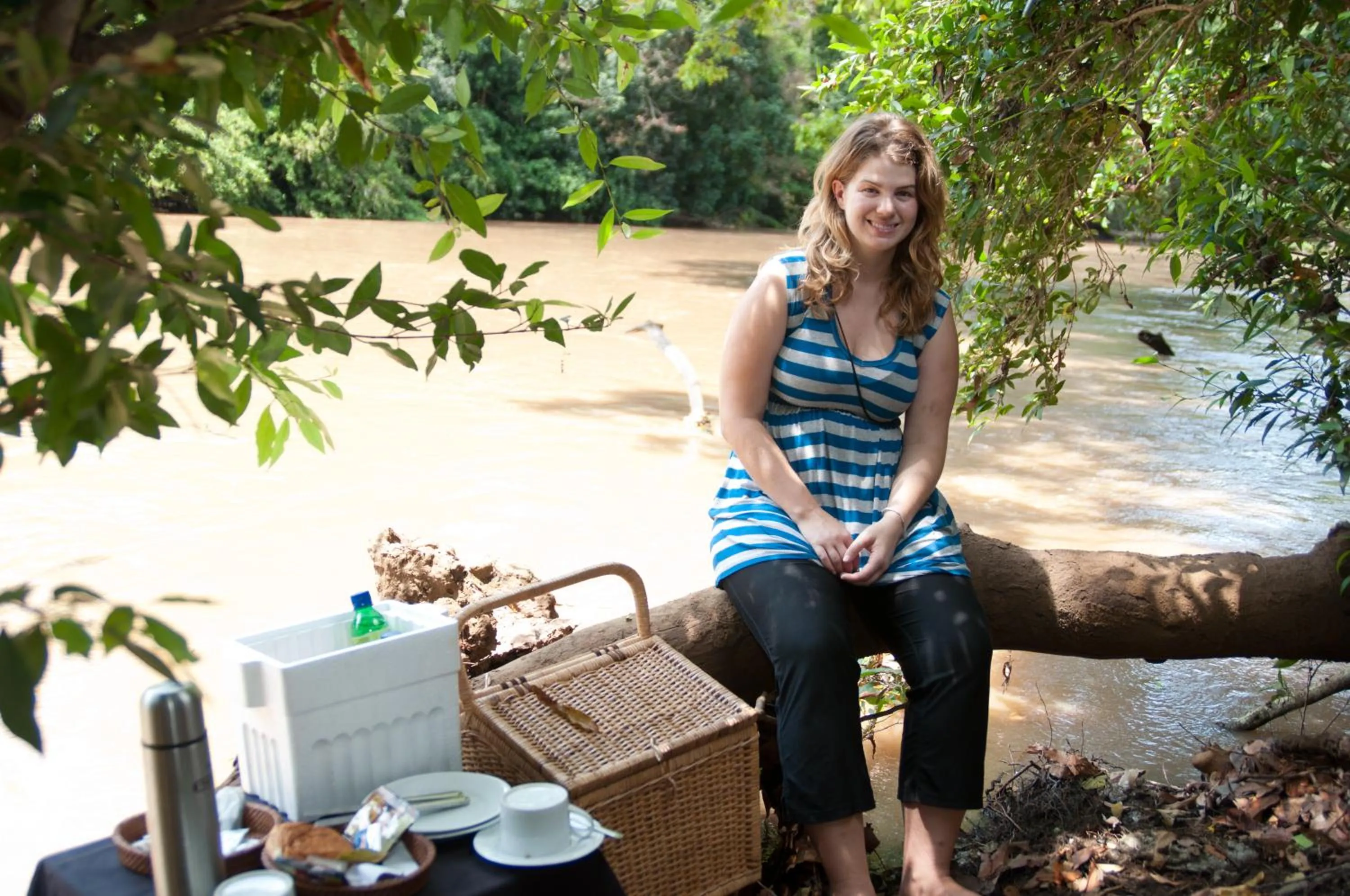 People in Mahoora - Yala by Eco Team