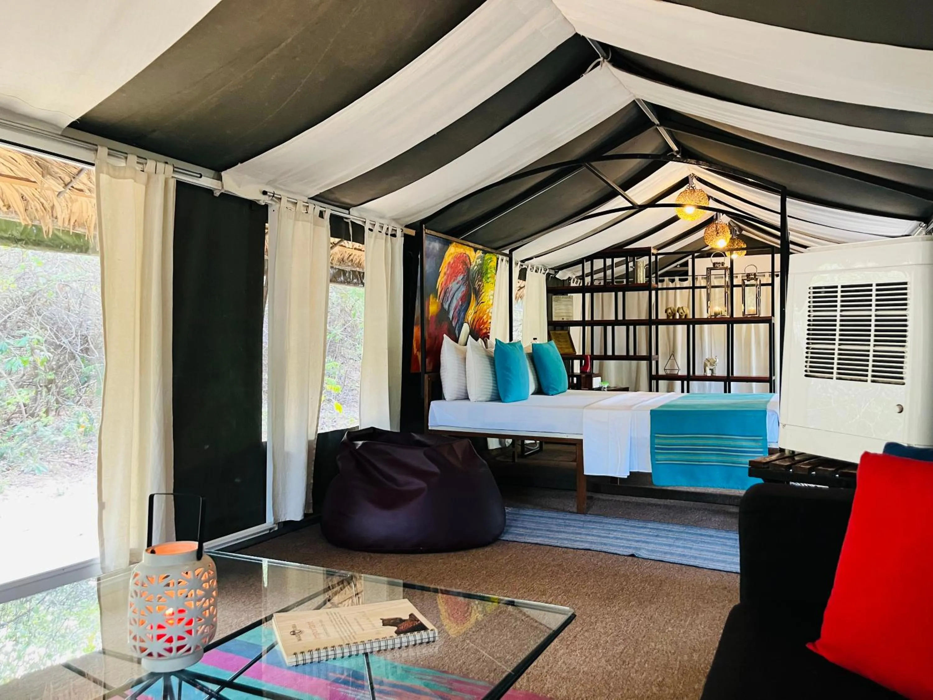 Living room in Mahoora - Yala by Eco Team