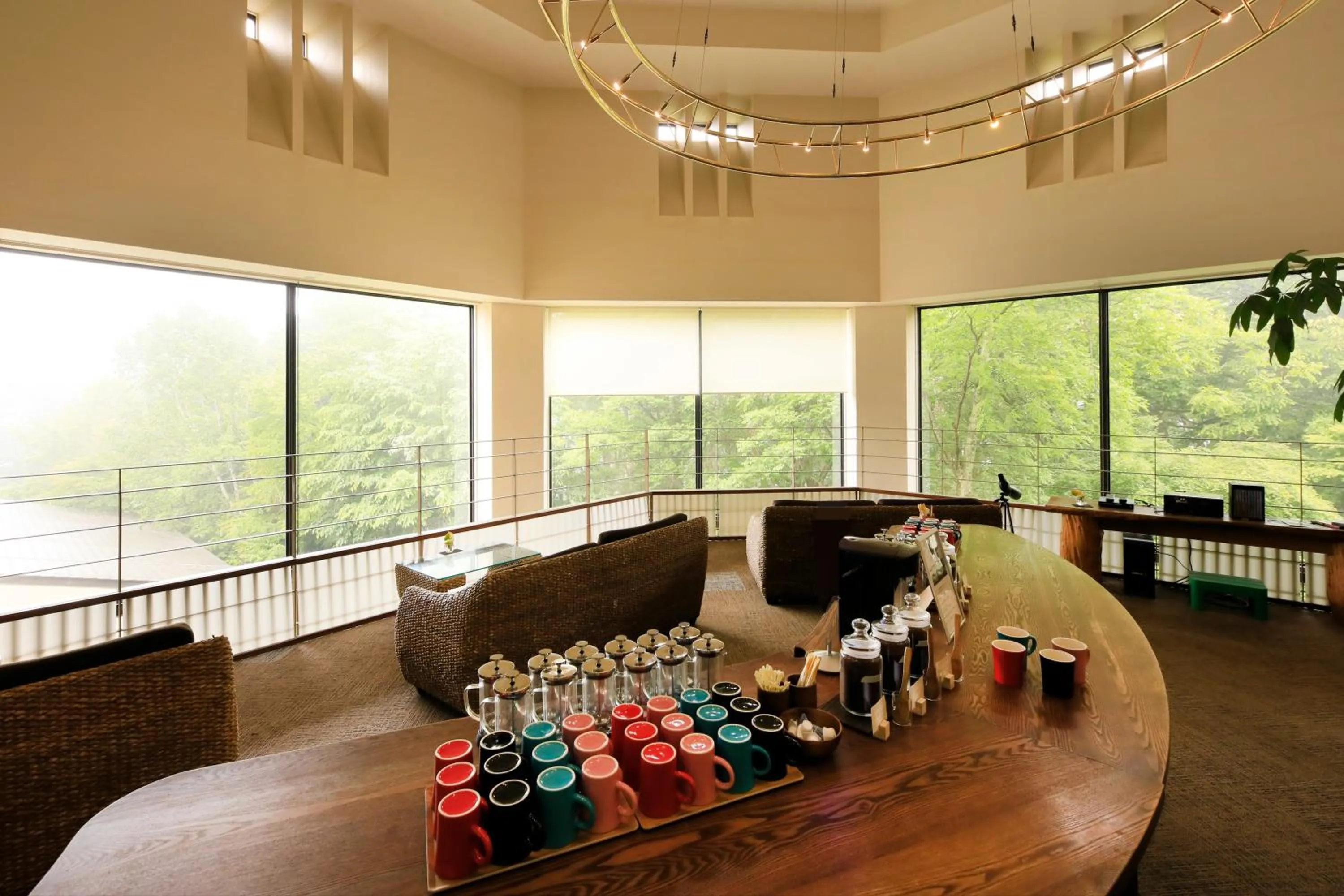 Communal lounge/ TV room in Hotel Shikisai