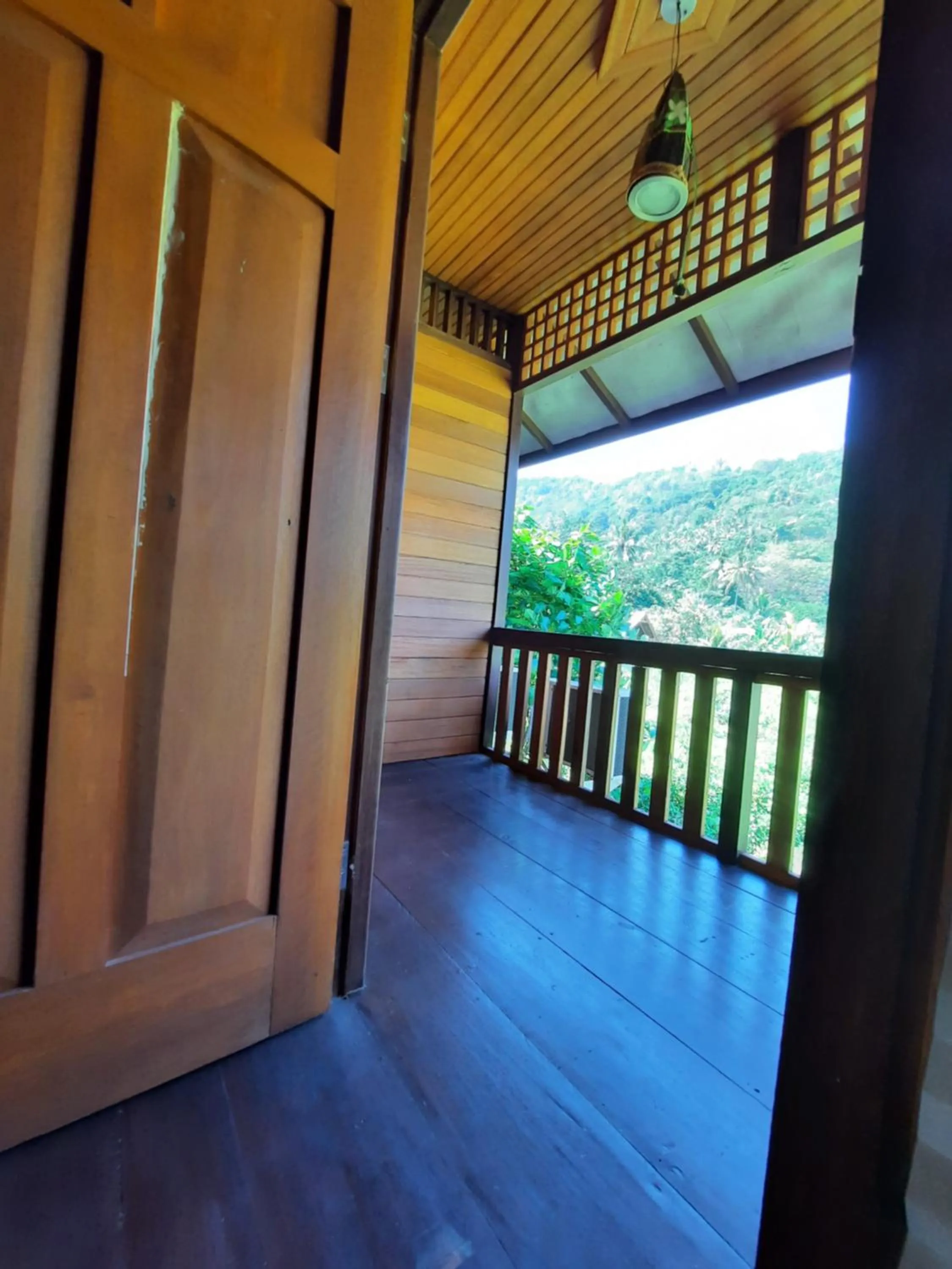 Balcony/Terrace in HOTEL BESAR BULAN BARU - Senggigi