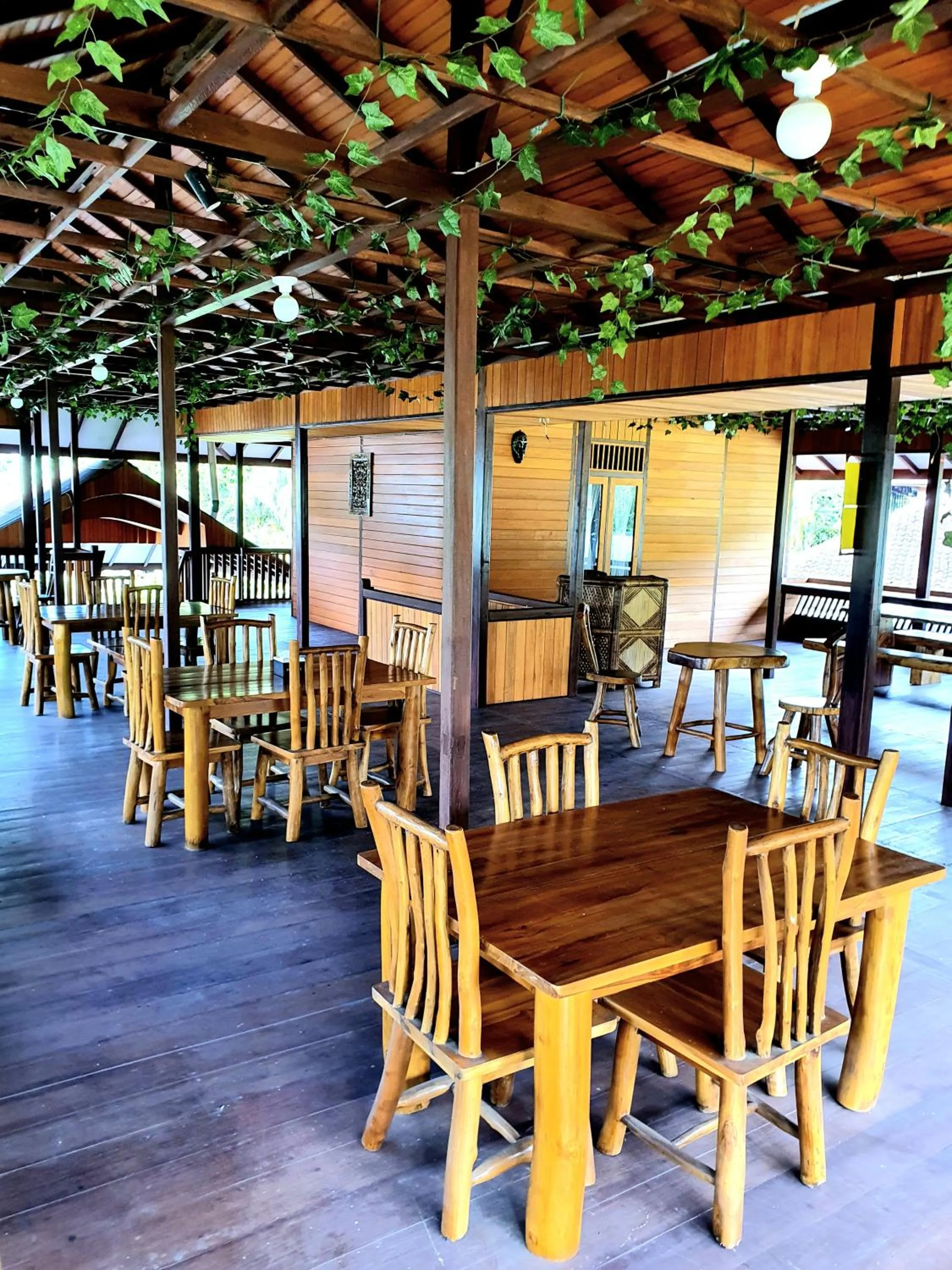 Property building in HOTEL BESAR BULAN BARU - Senggigi