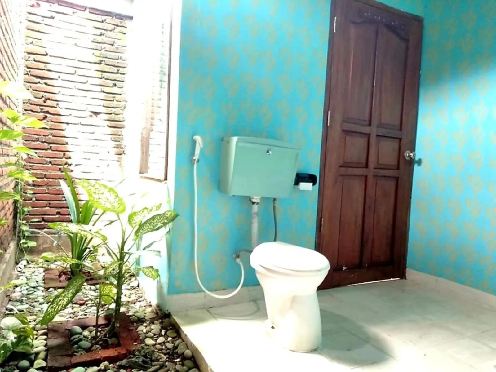 Bathroom in HOTEL BESAR BULAN BARU - Senggigi