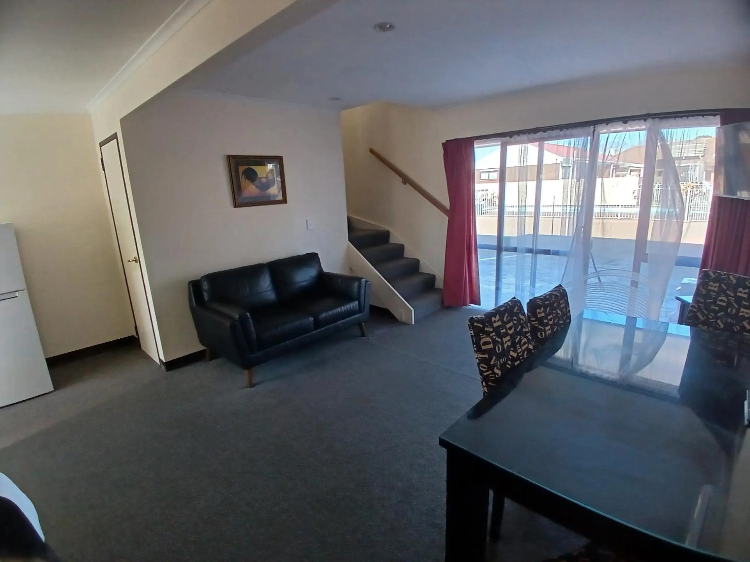 Seating area in Palm City Motor Inn