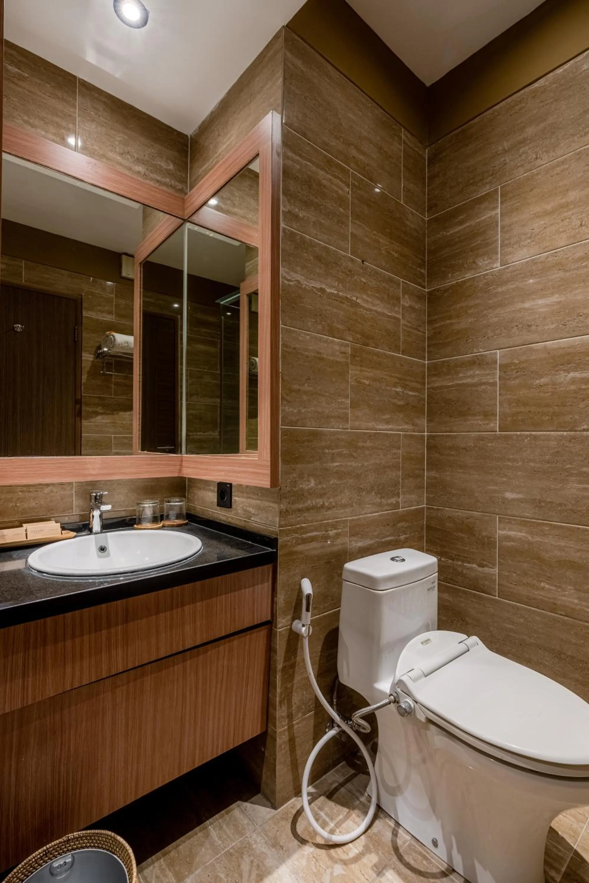 Toilet in The Rivavi Legian