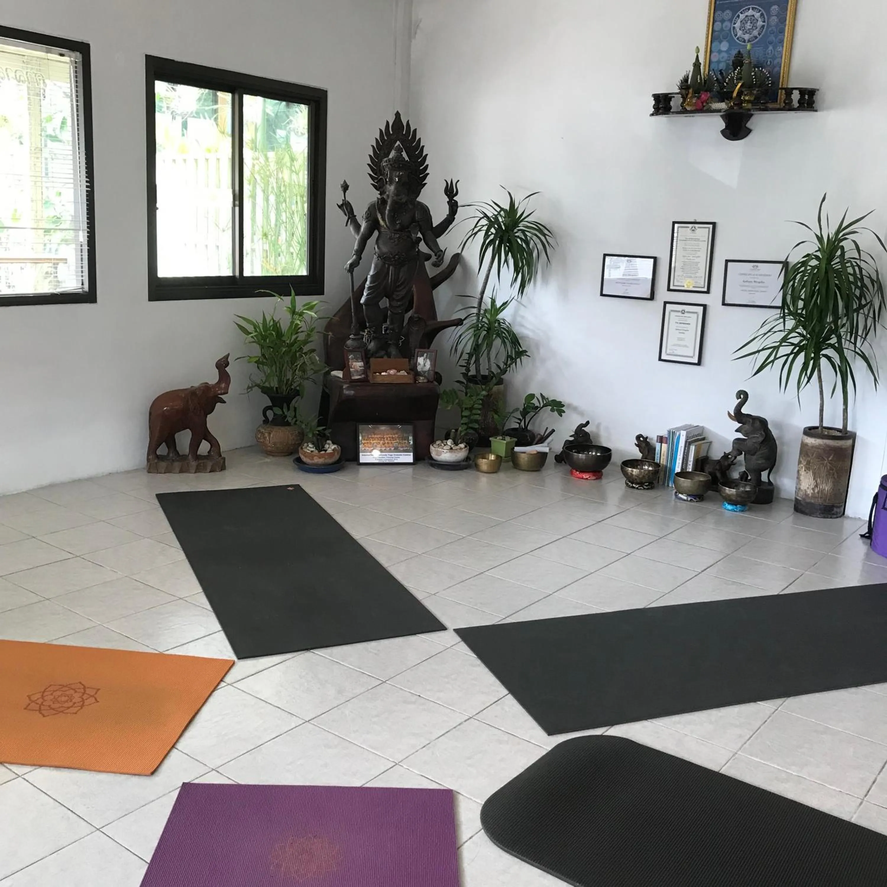 Baan Sala Lung Dam - Fisherman Village