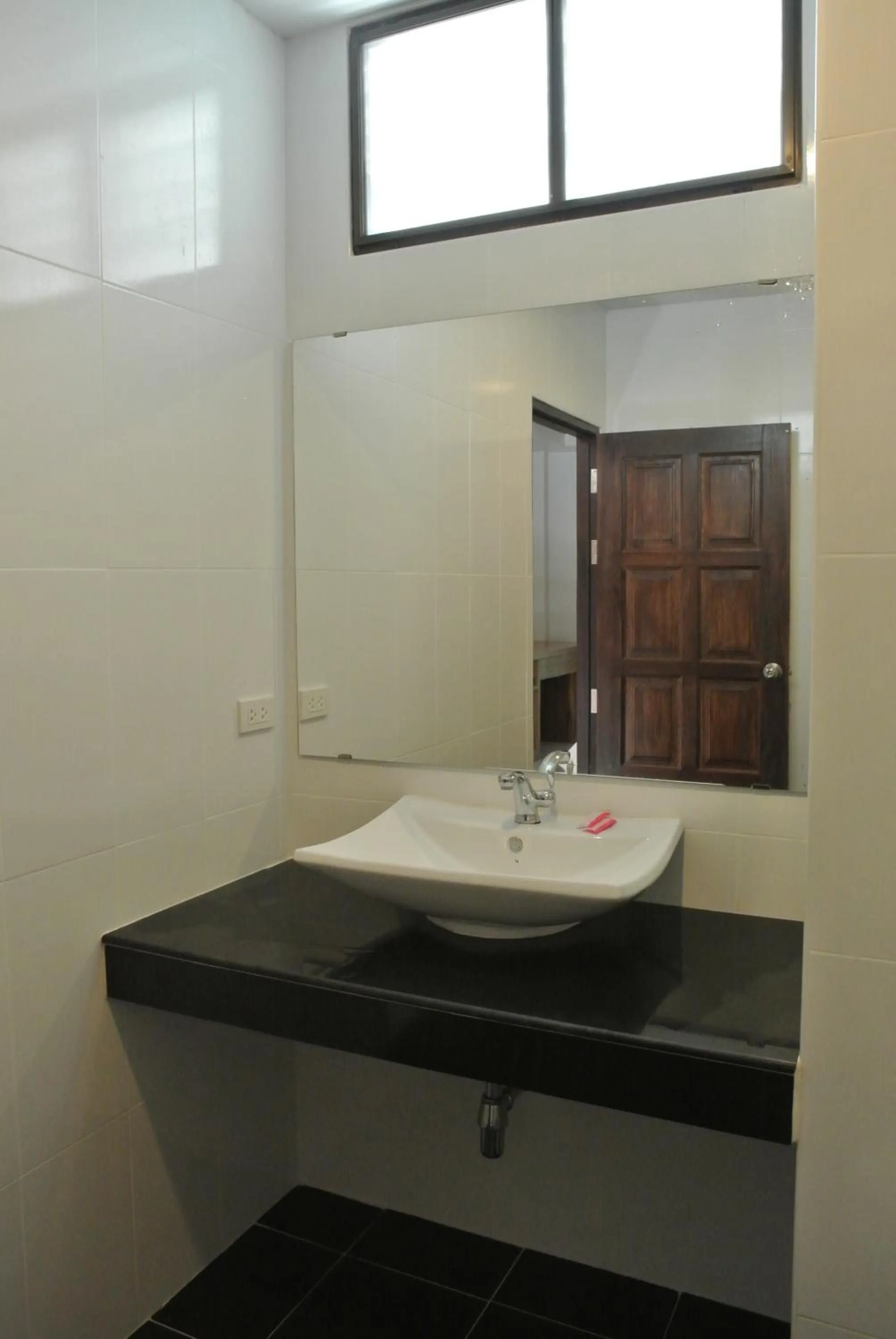 Bathroom in Mac's Bay Resort