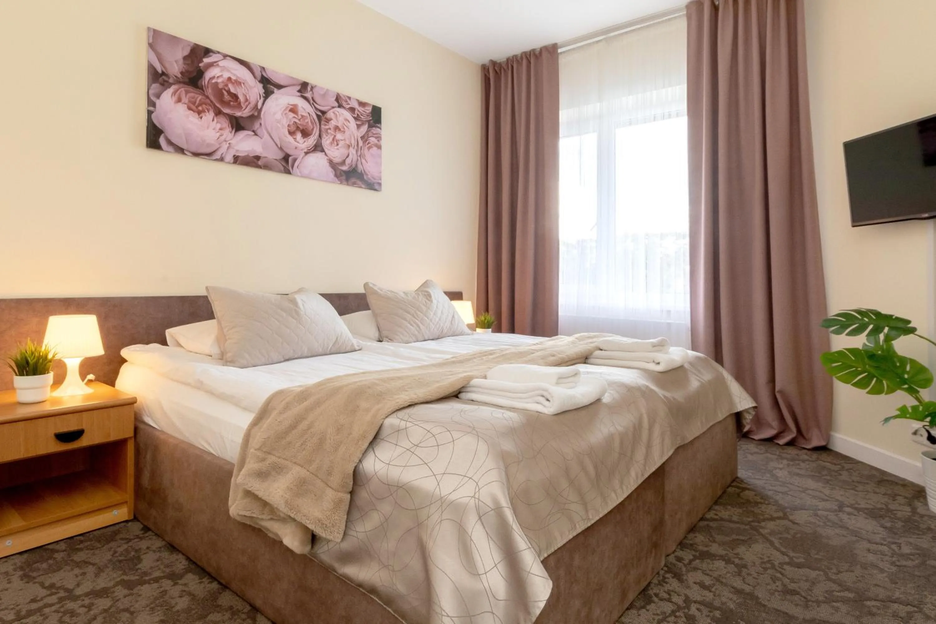 Photo of the whole room, Bed in Butenas Hotel Tyla