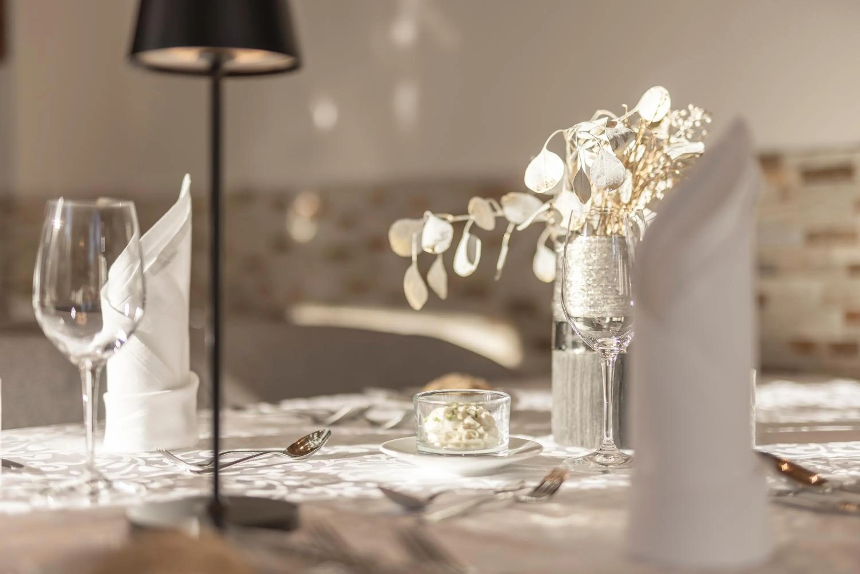 Seating area in Hotel Alphof Stubaital