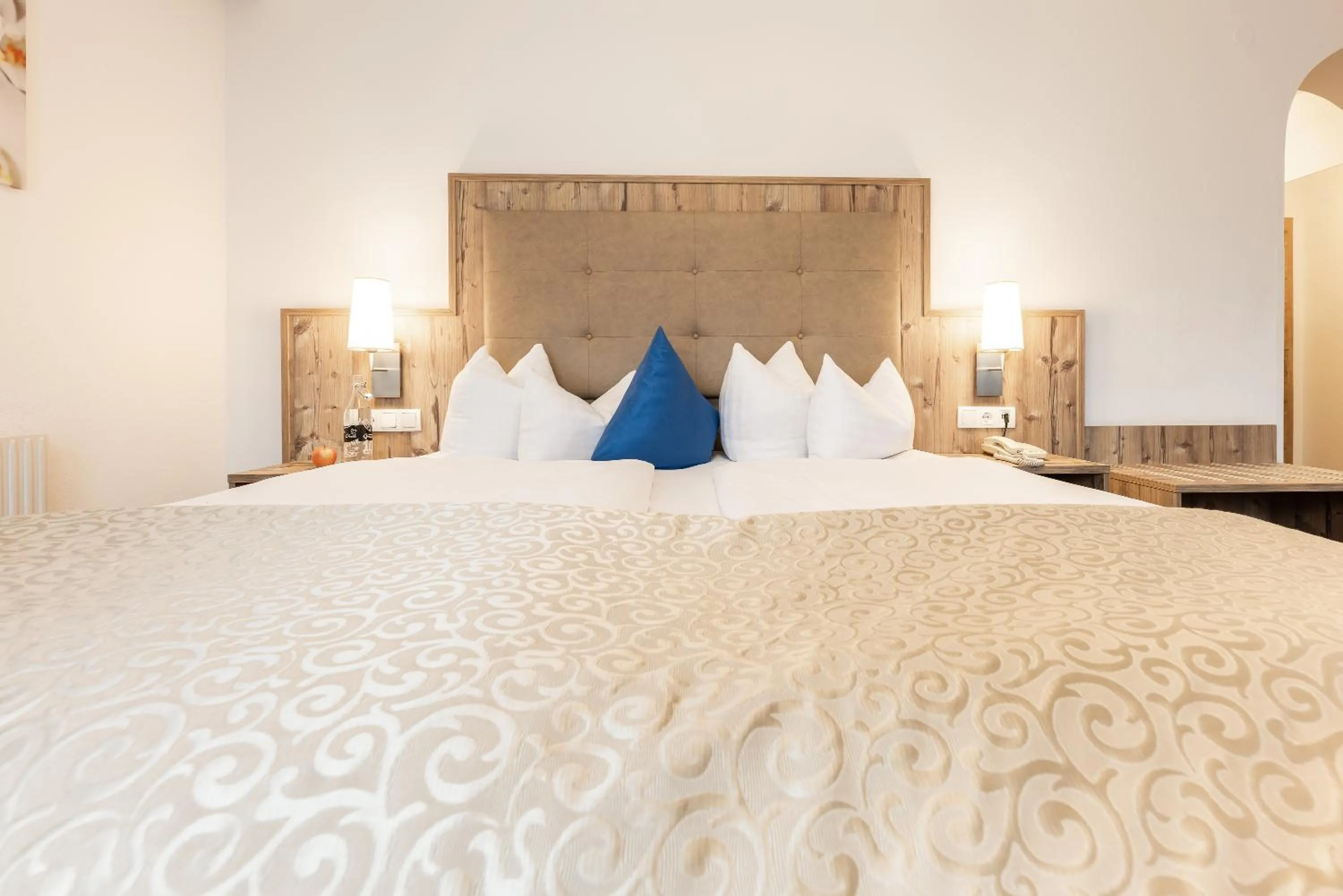 Photo of the whole room, Bed in Hotel Alphof Stubaital