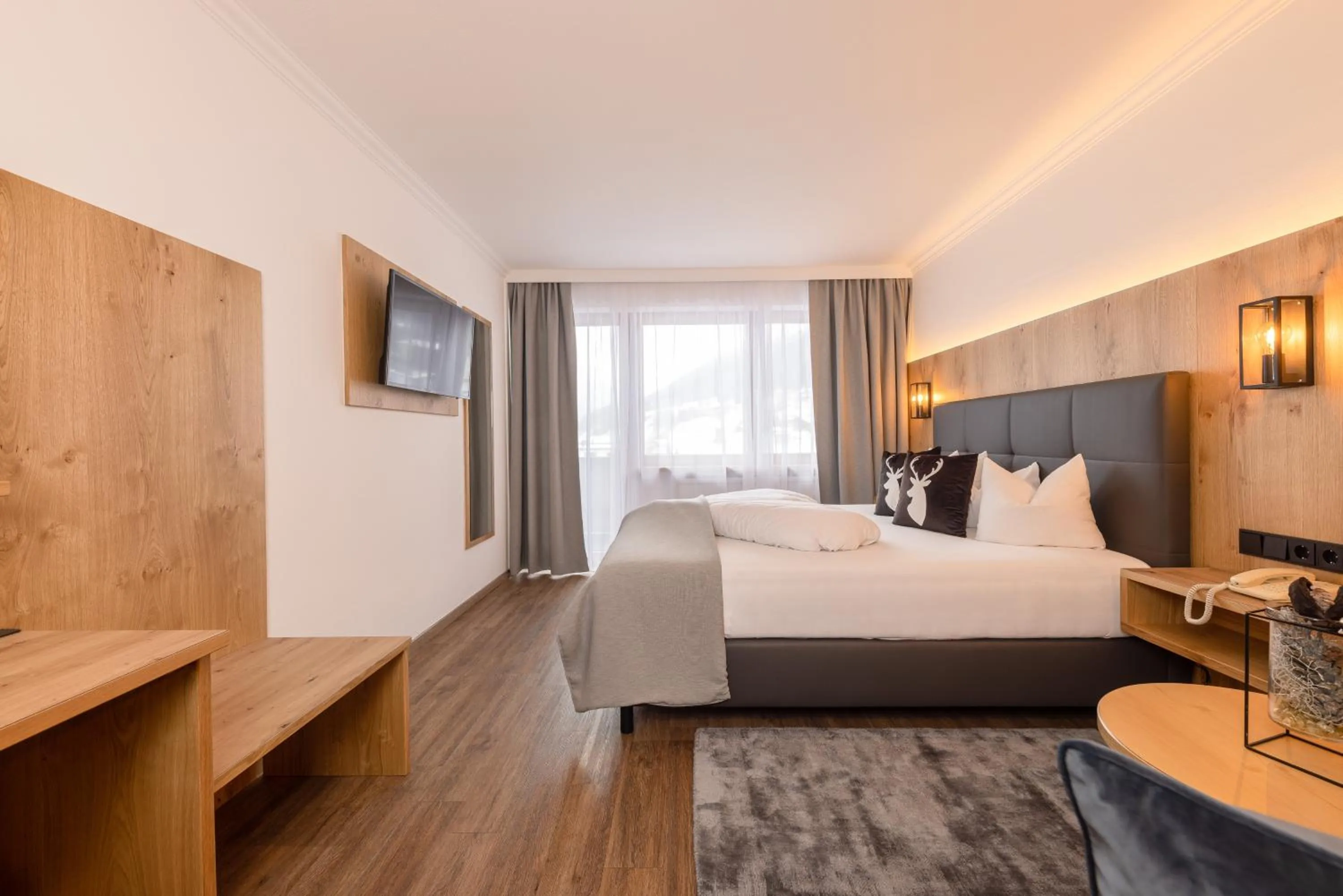 Bed in Hotel Alphof Stubaital