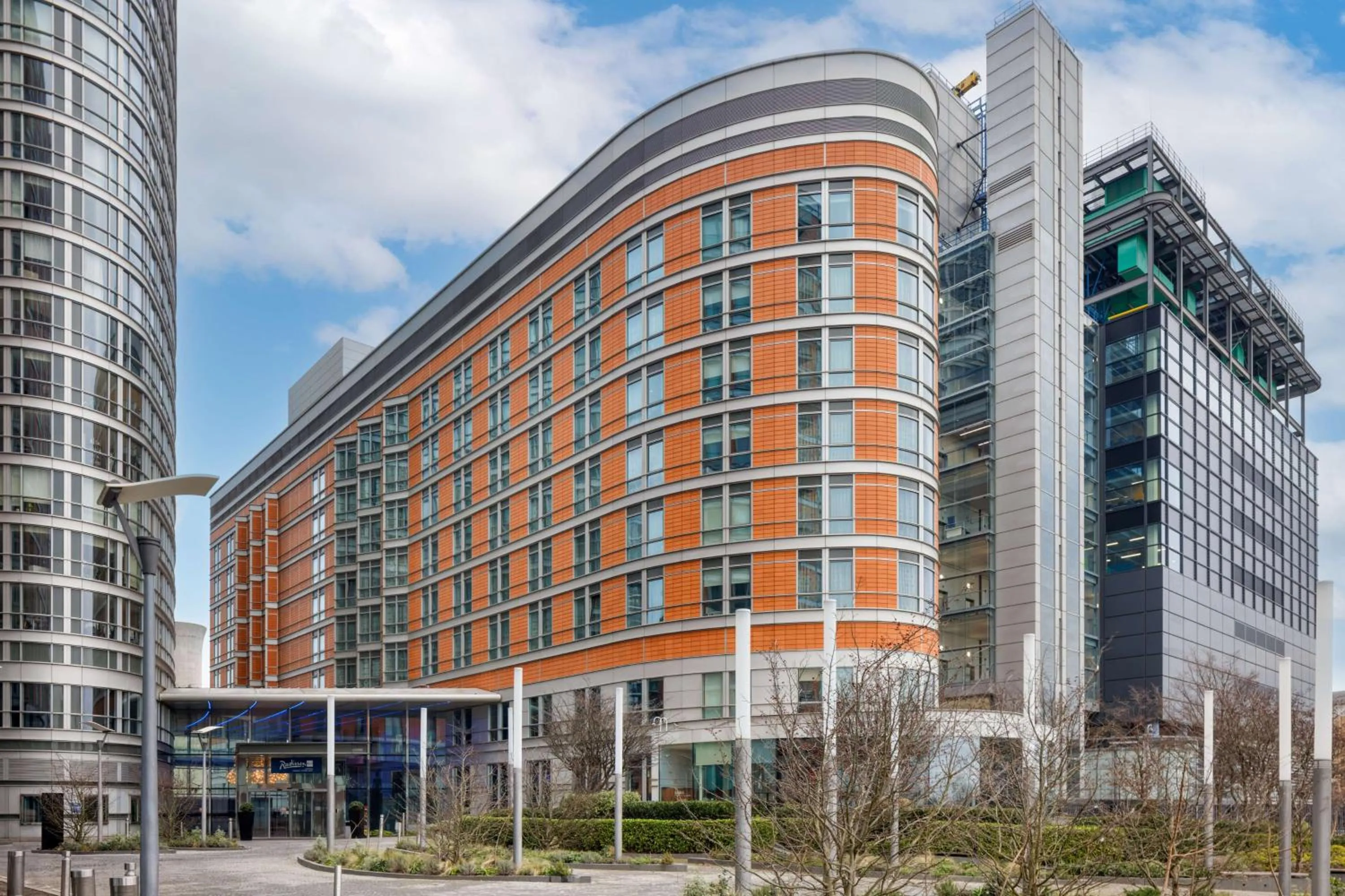 Property building in Radisson Blu Hotel, London Canary Wharf East