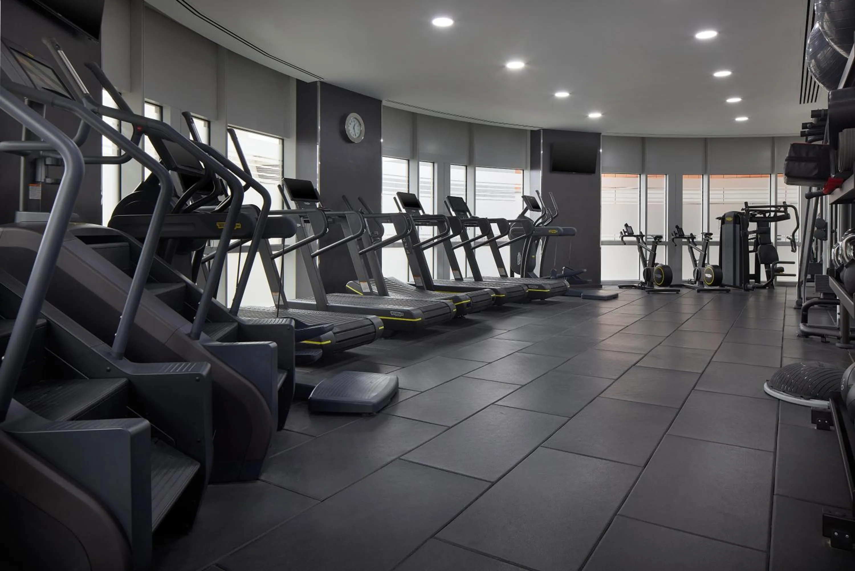 Fitness centre/facilities in Radisson Blu Hotel, London Canary Wharf East