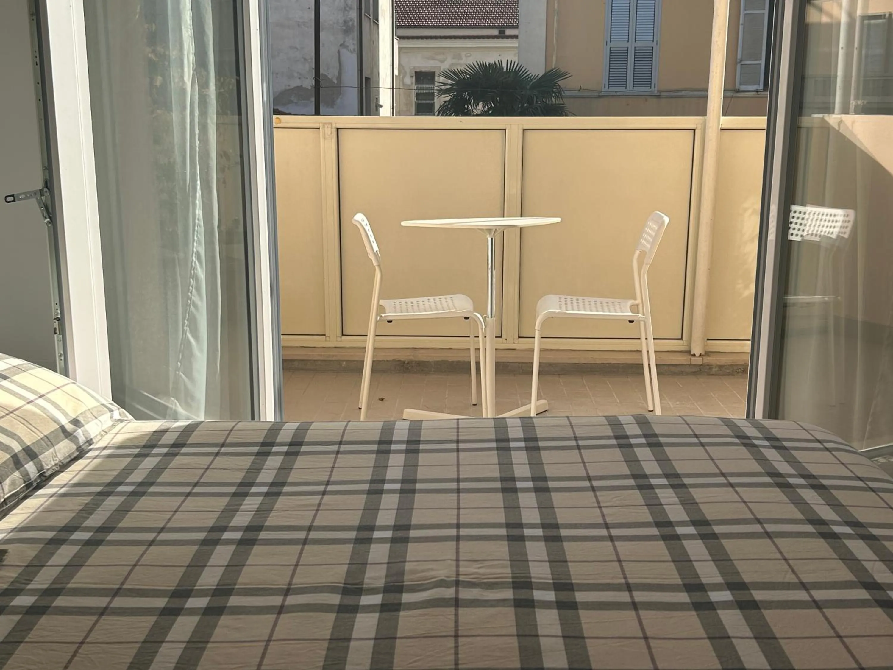 Photo of the whole room, Bed in New York B&B