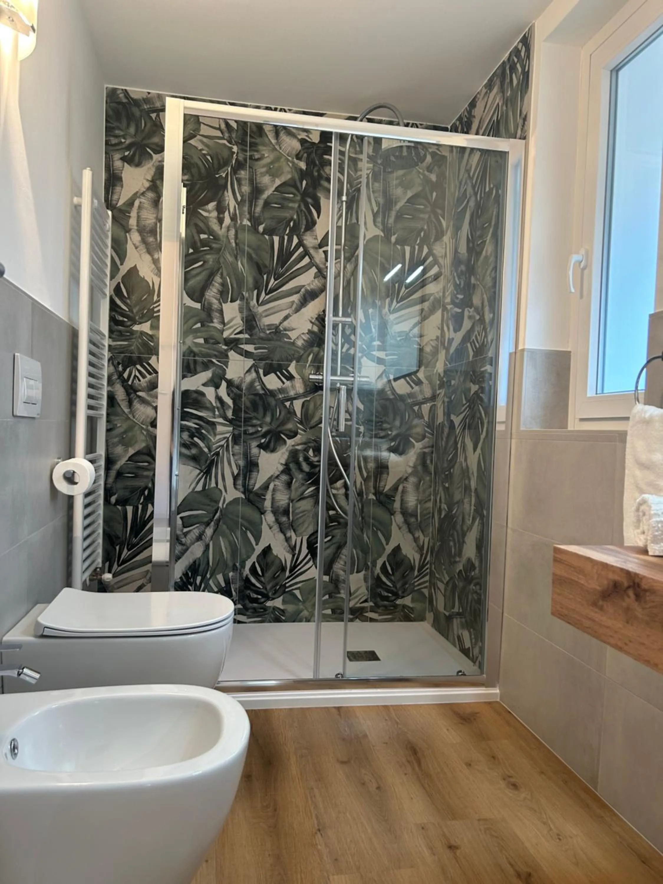 Shower in New York B&B