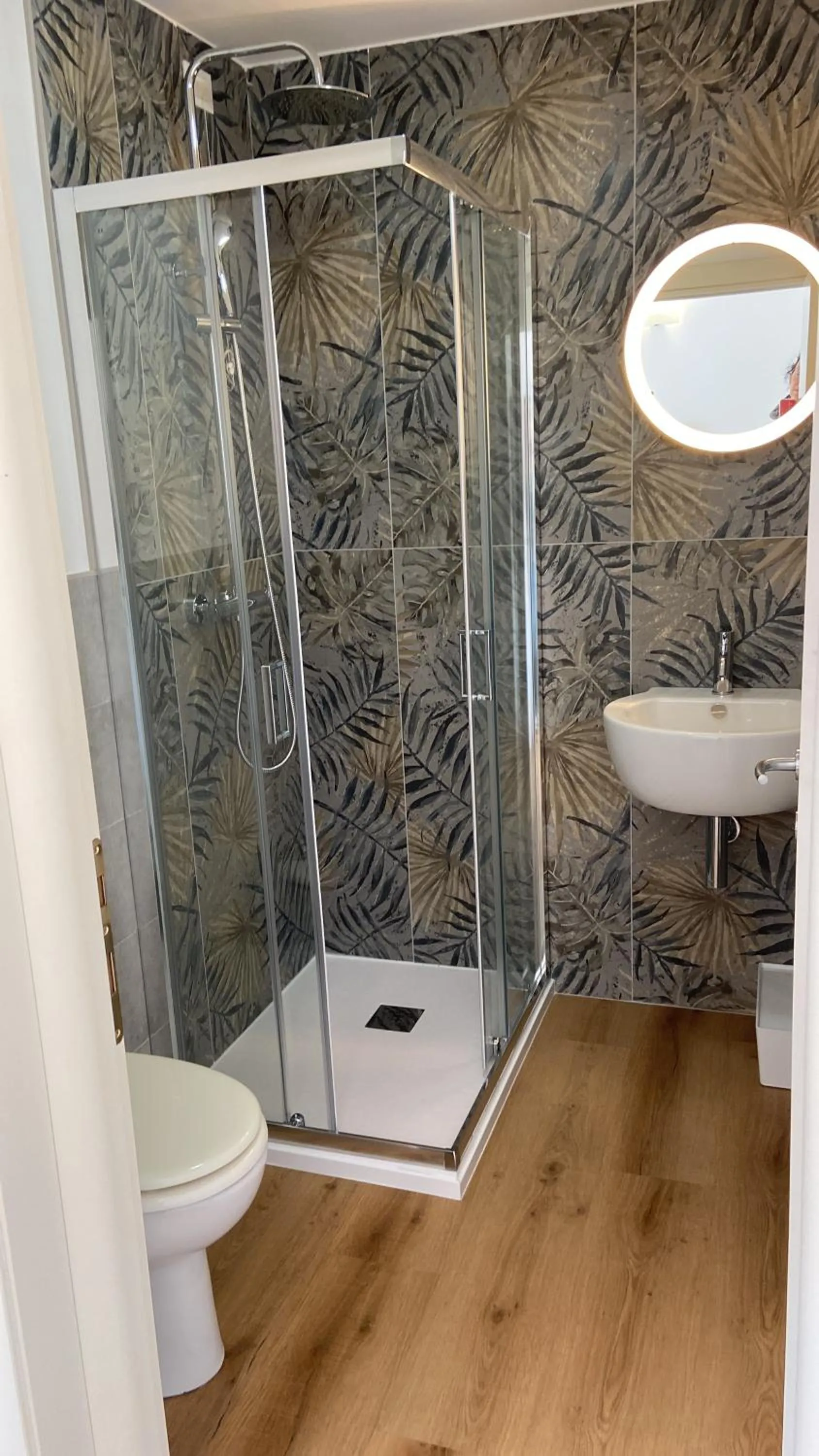 Shower in New York B&B