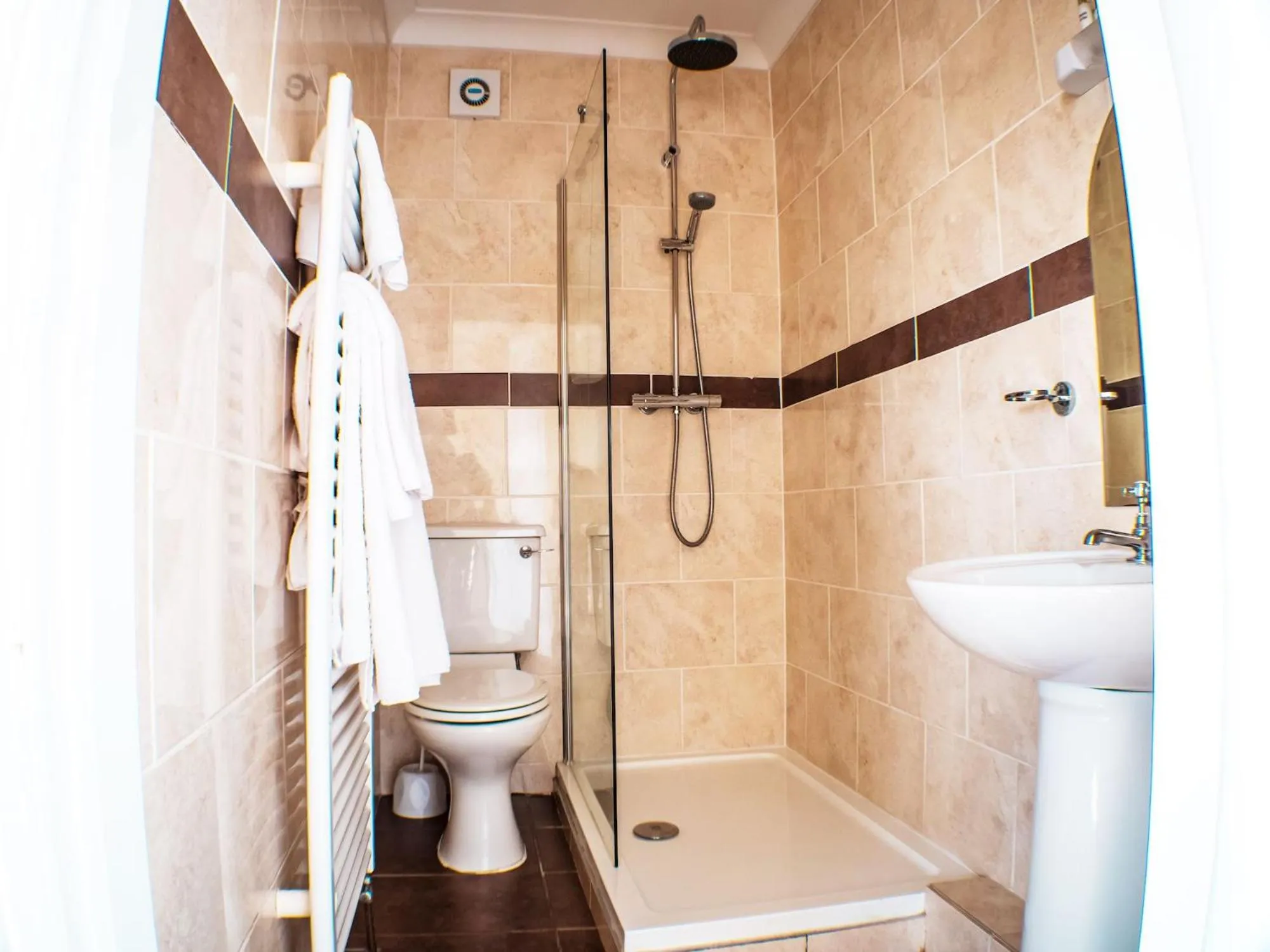 Twin Room in Glen Mona