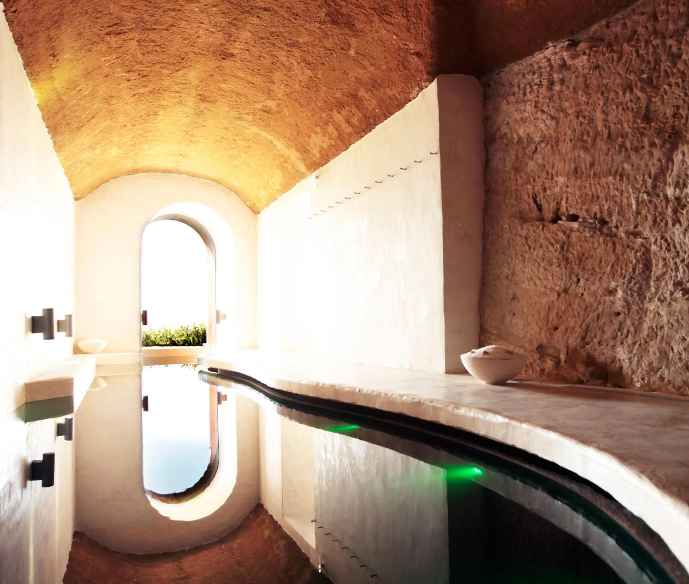 Hot Spring Bath in Relais San Maurizio