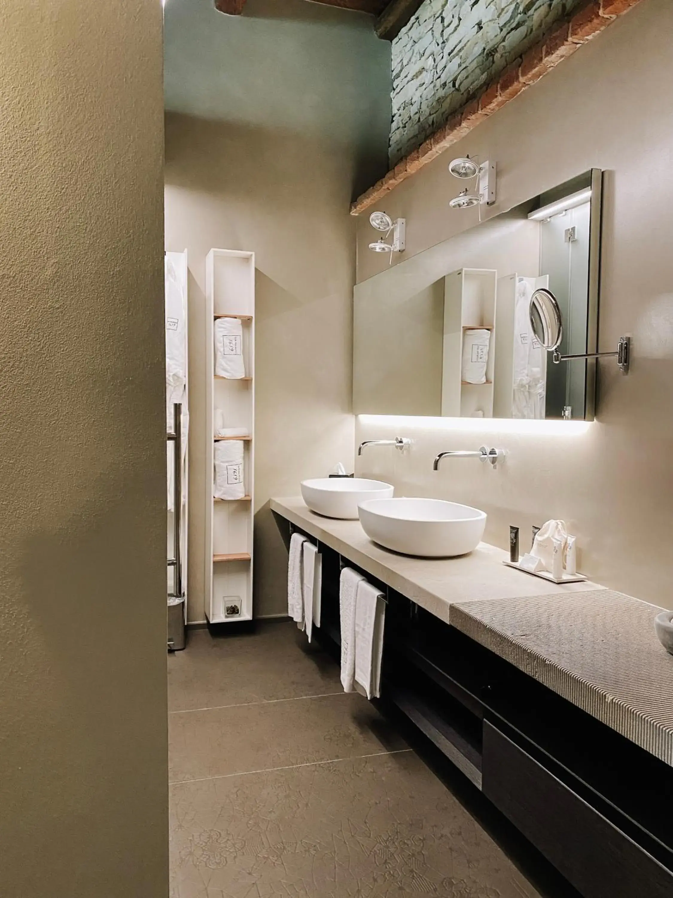 Presidential Suite in Relais San Maurizio Presidential Suite in Relais San Maurizio