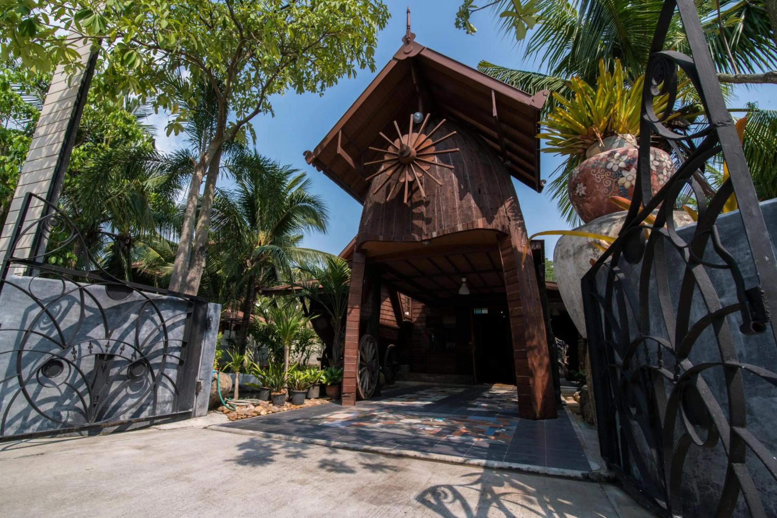 Suankaew Art Cottage
