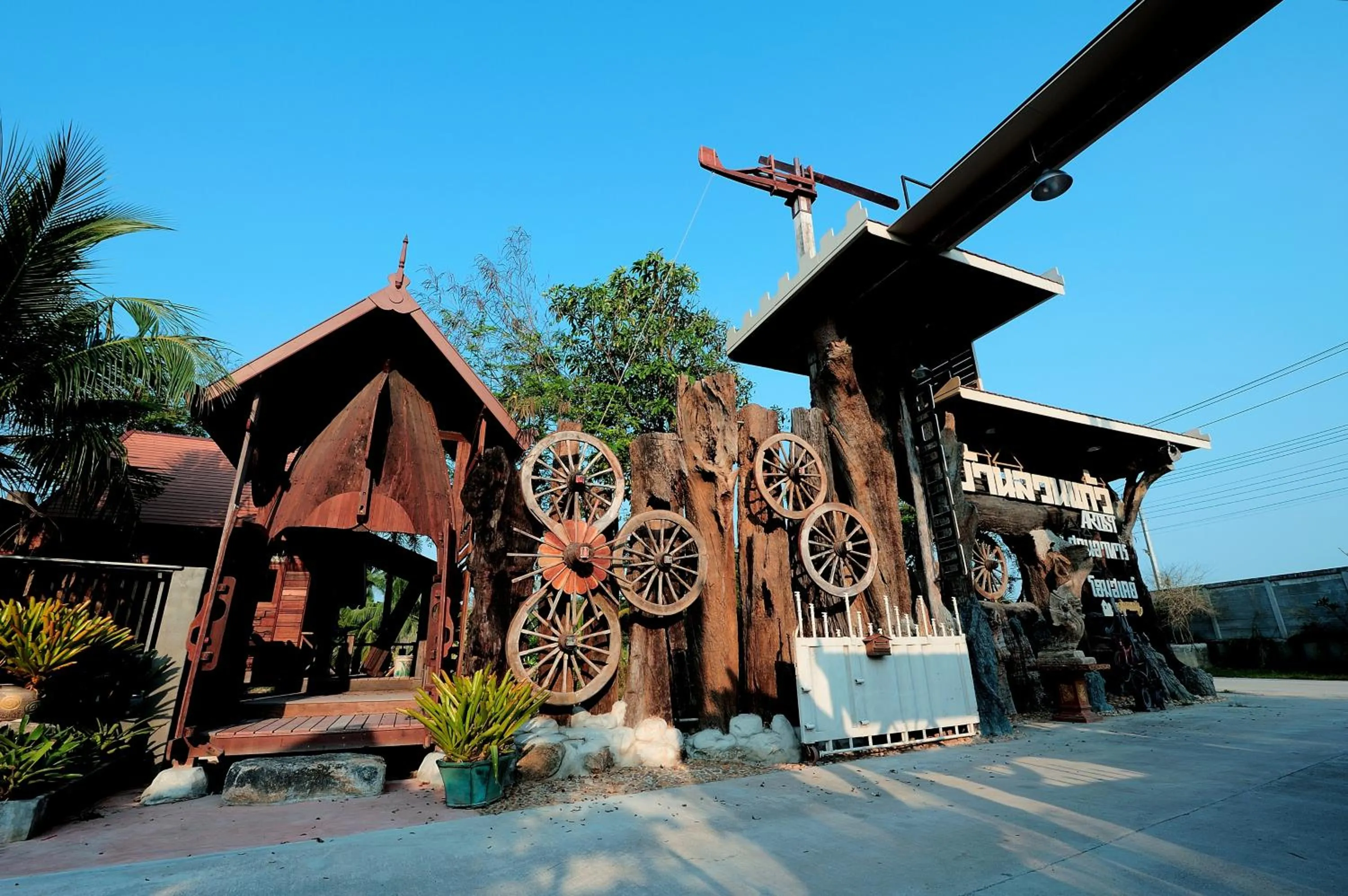 Suankaew Art Cottage