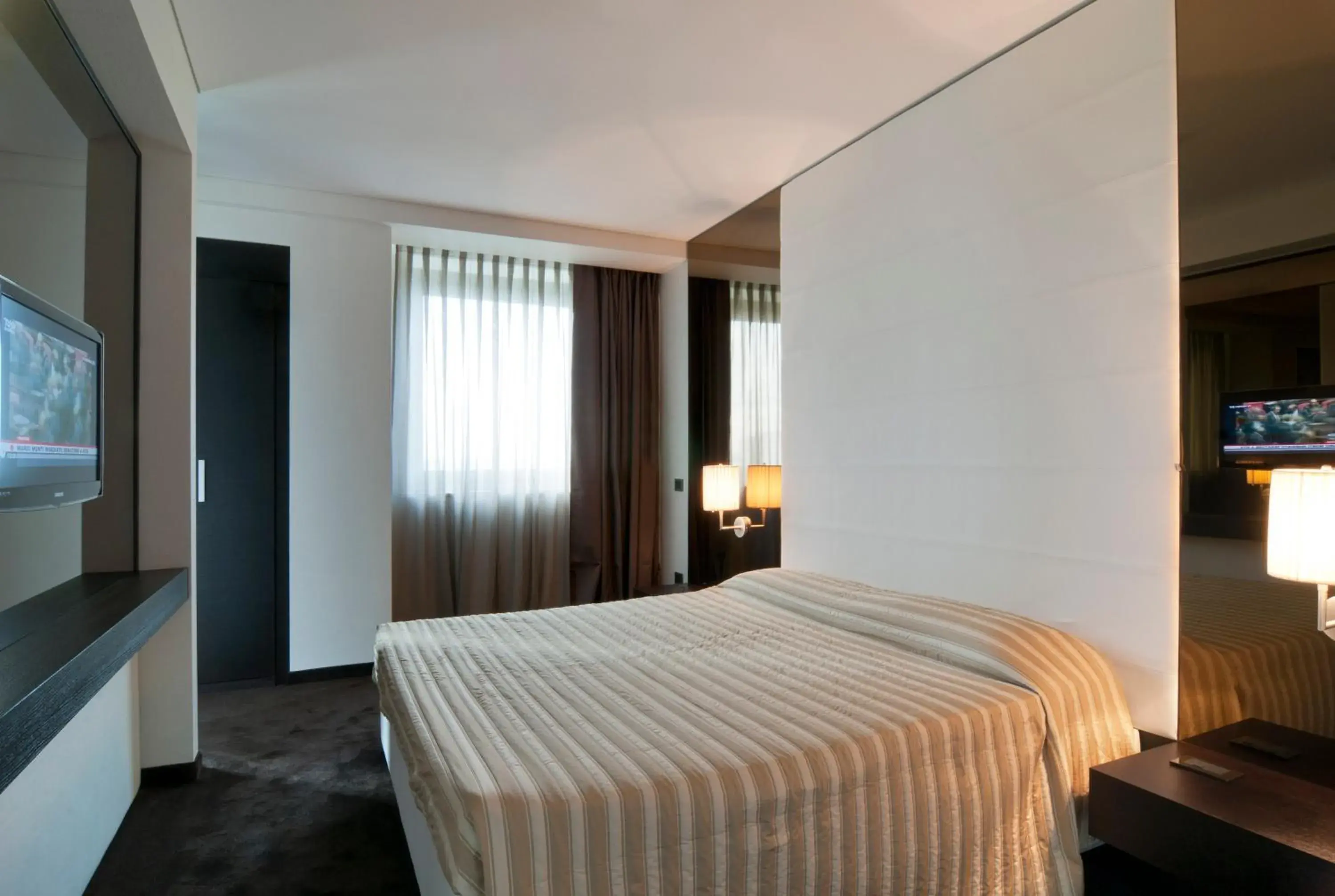 Bedroom, Bed in Parco Dei Principi Hotel Congress & SPA Bedroom, Bed in Parco Dei Principi Hotel Congress & SPA