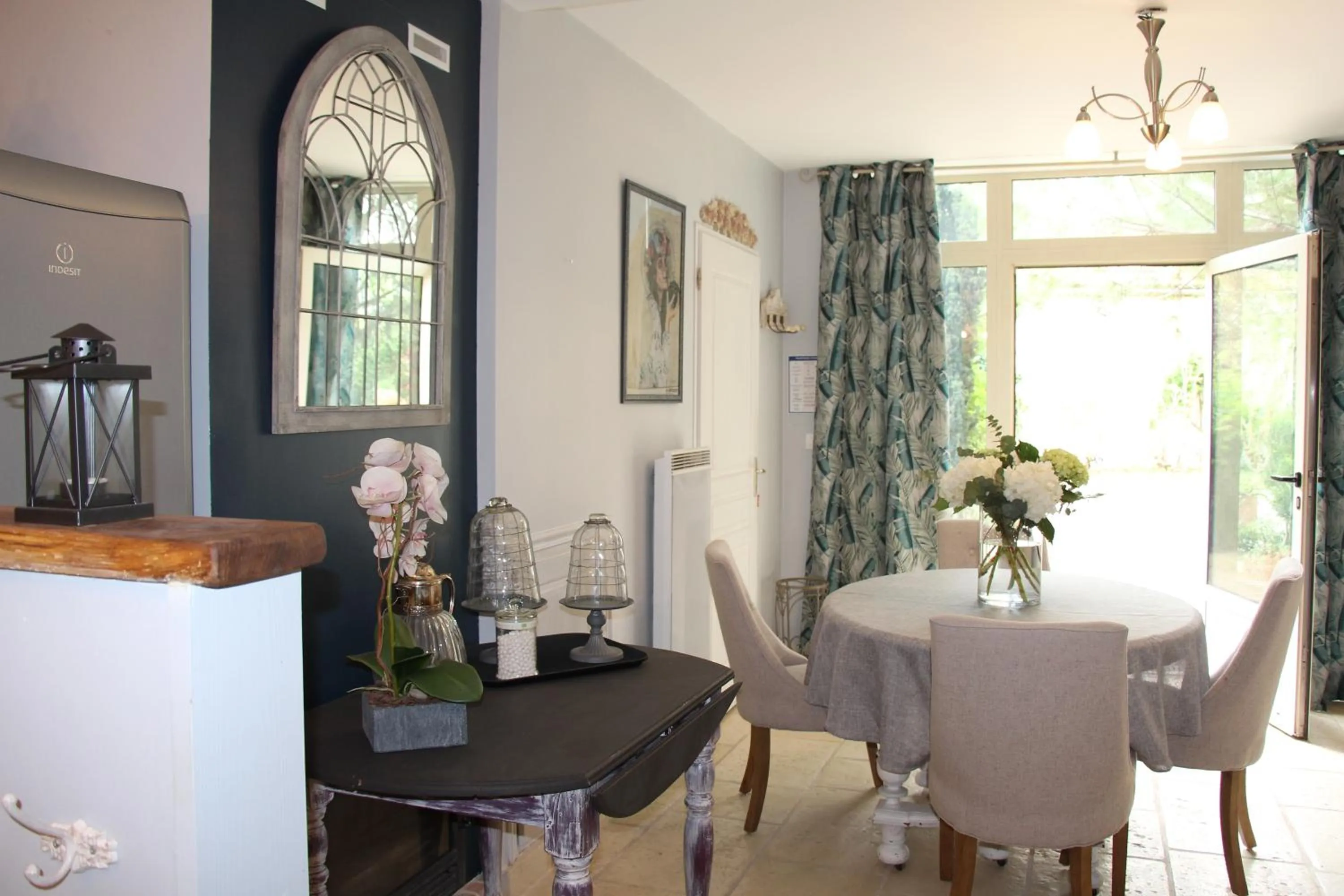 Property building in Le Clos de la Challangette