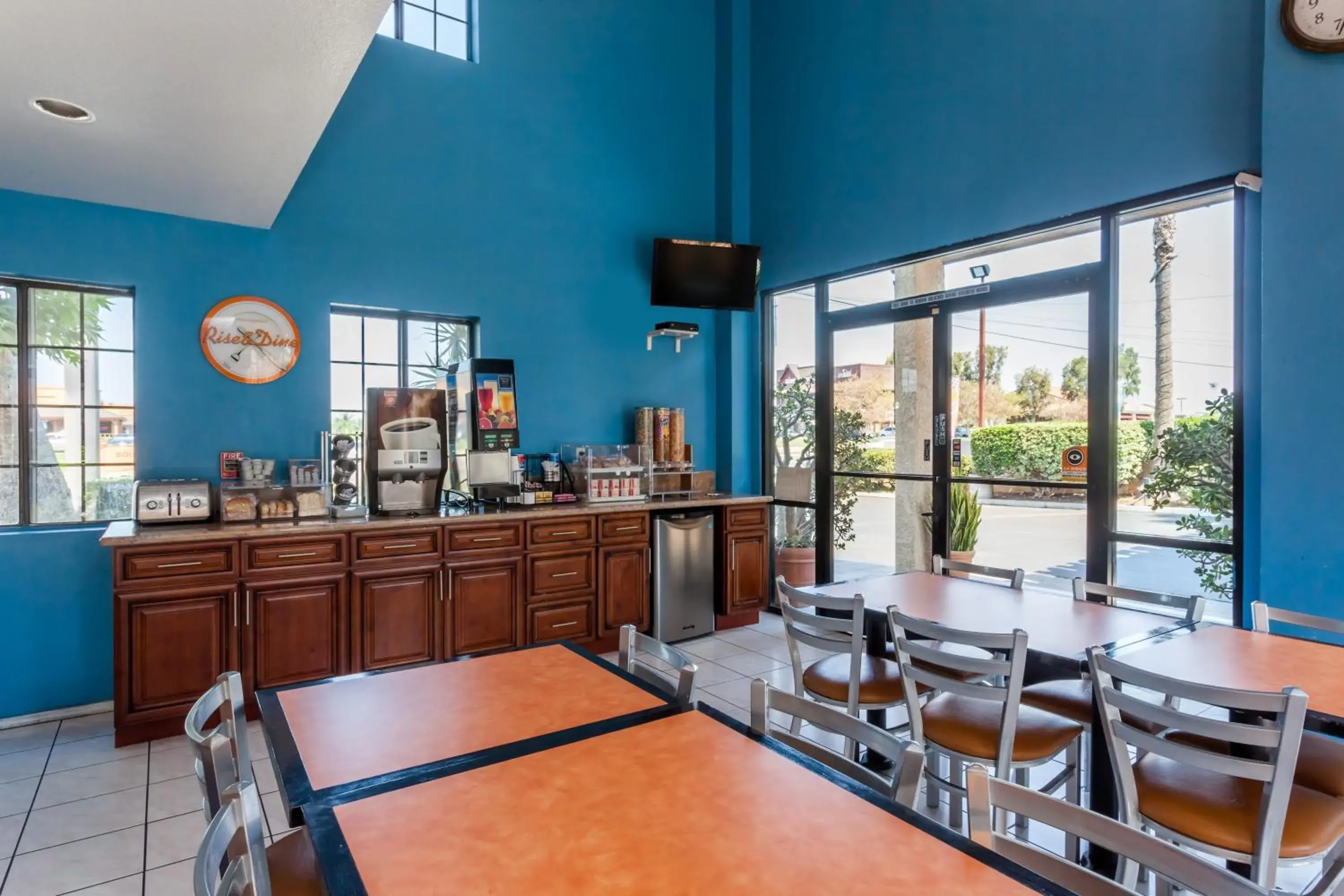 Food close-up in Howard Johnson by Wyndham Norco Food close-up in Howard Johnson by Wyndham Norco