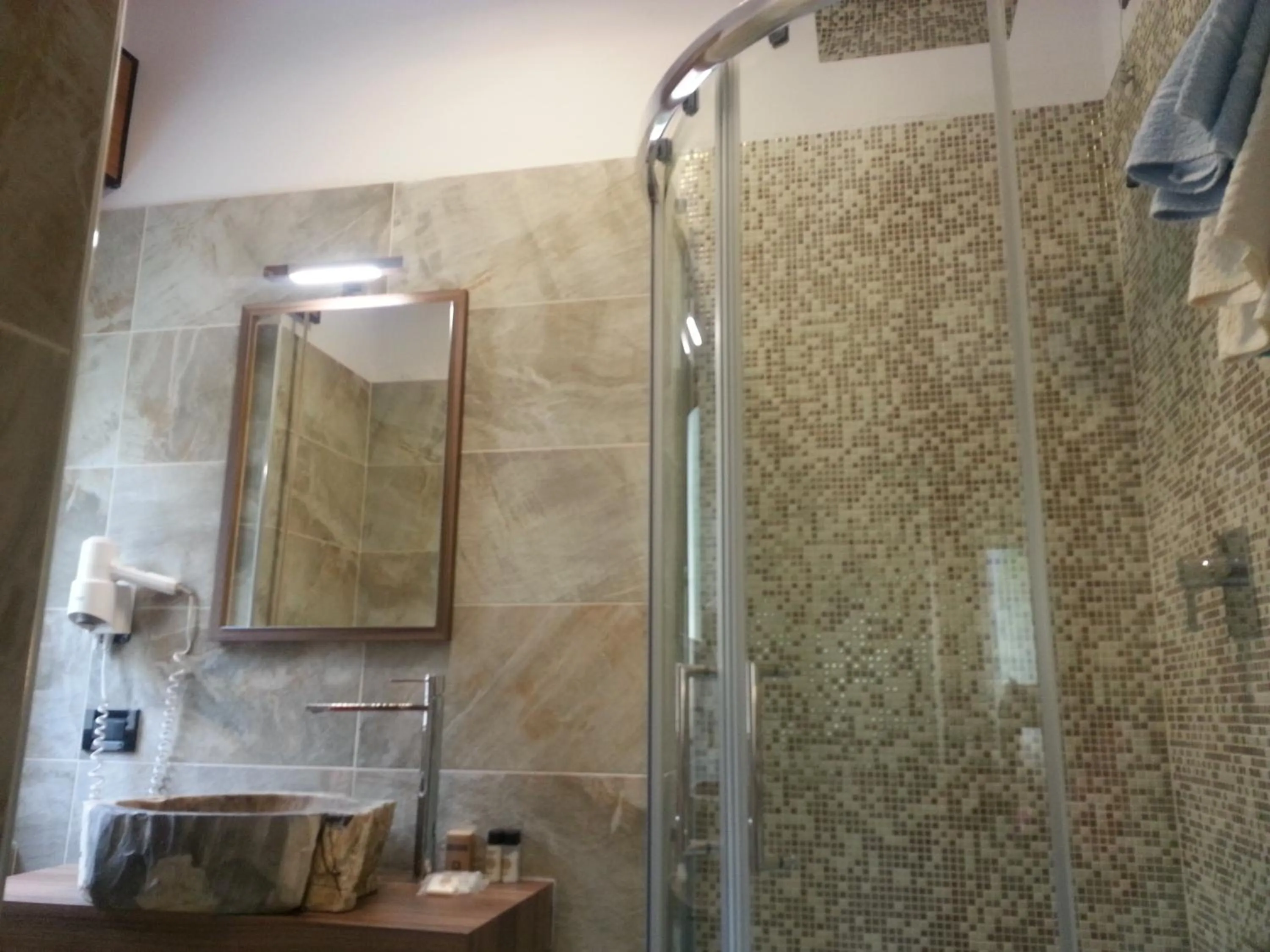 Bathroom in Hotel al Sole