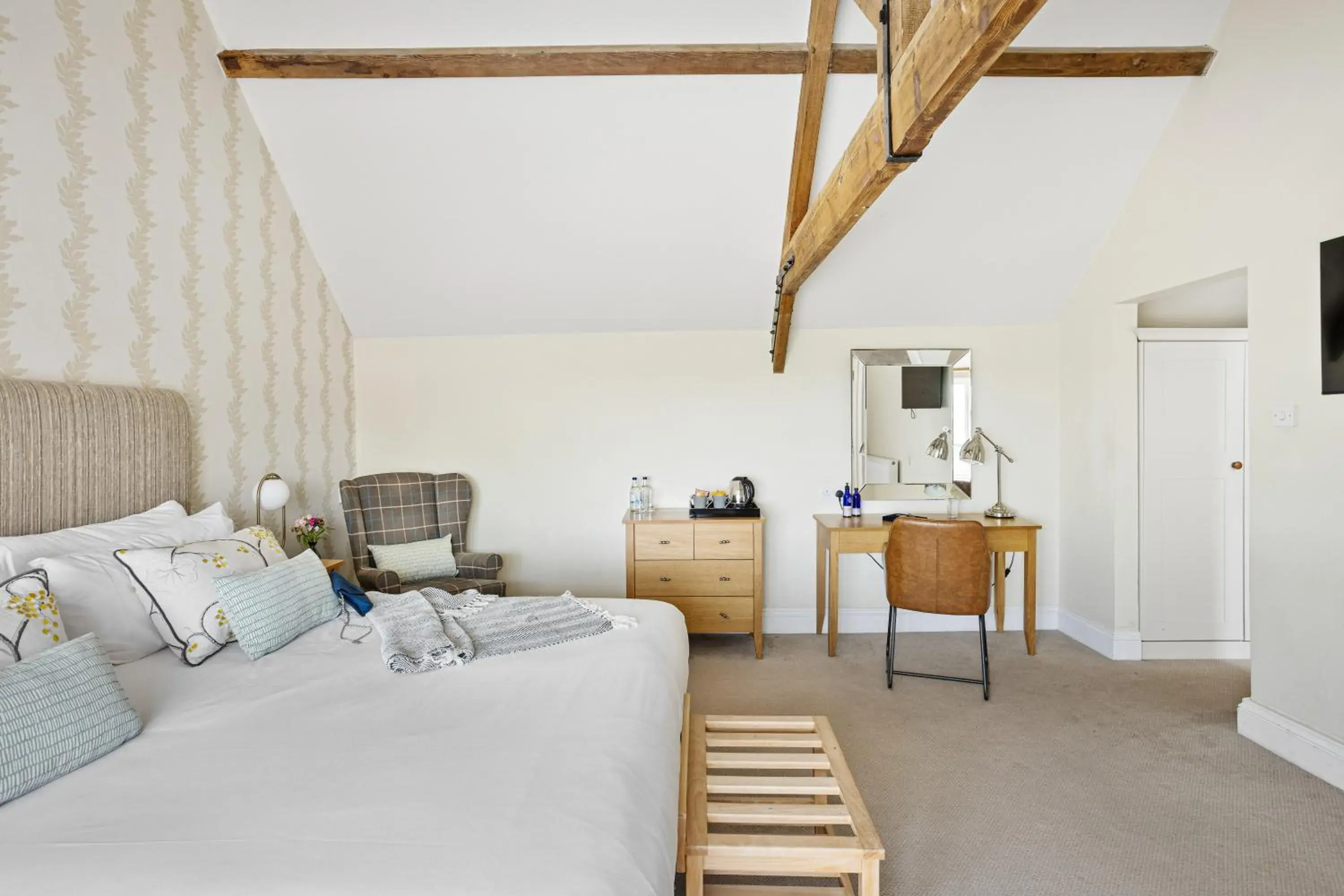 Estate Superior in The Mole Resort - Hotel rooms Estate Superior in The Mole Resort - Hotel rooms