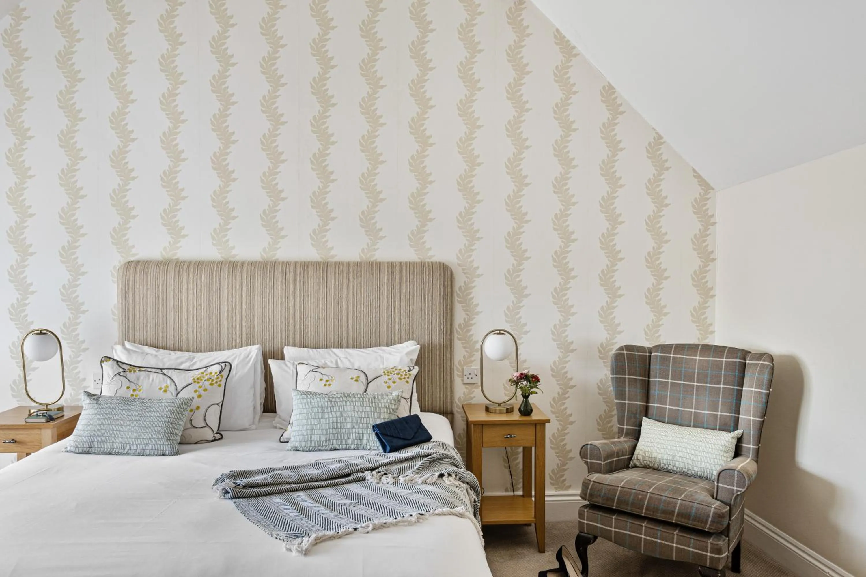 Bedroom, Bed in The Mole Resort - Hotel rooms